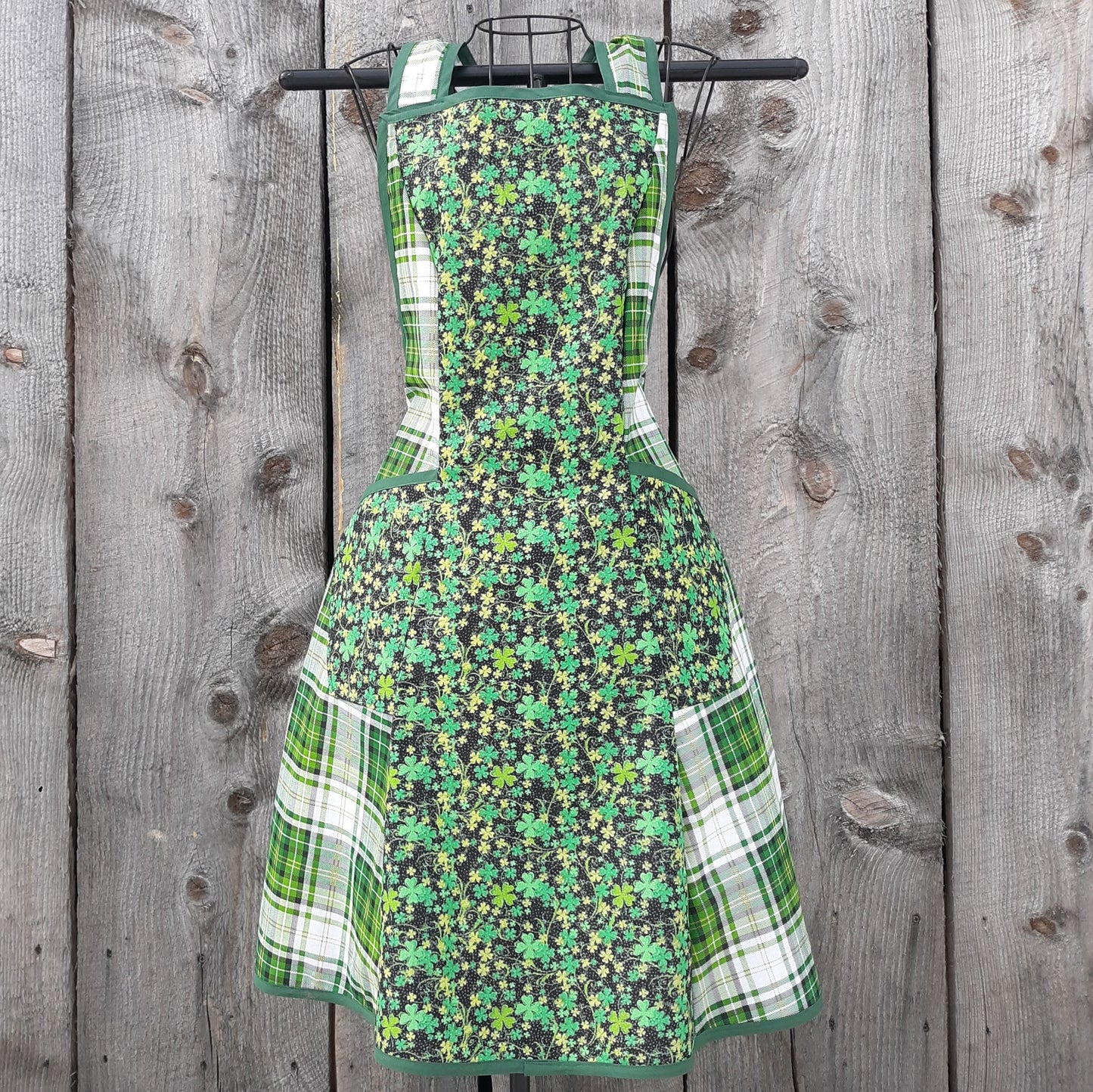 Lucky Shamrocks Full Apron