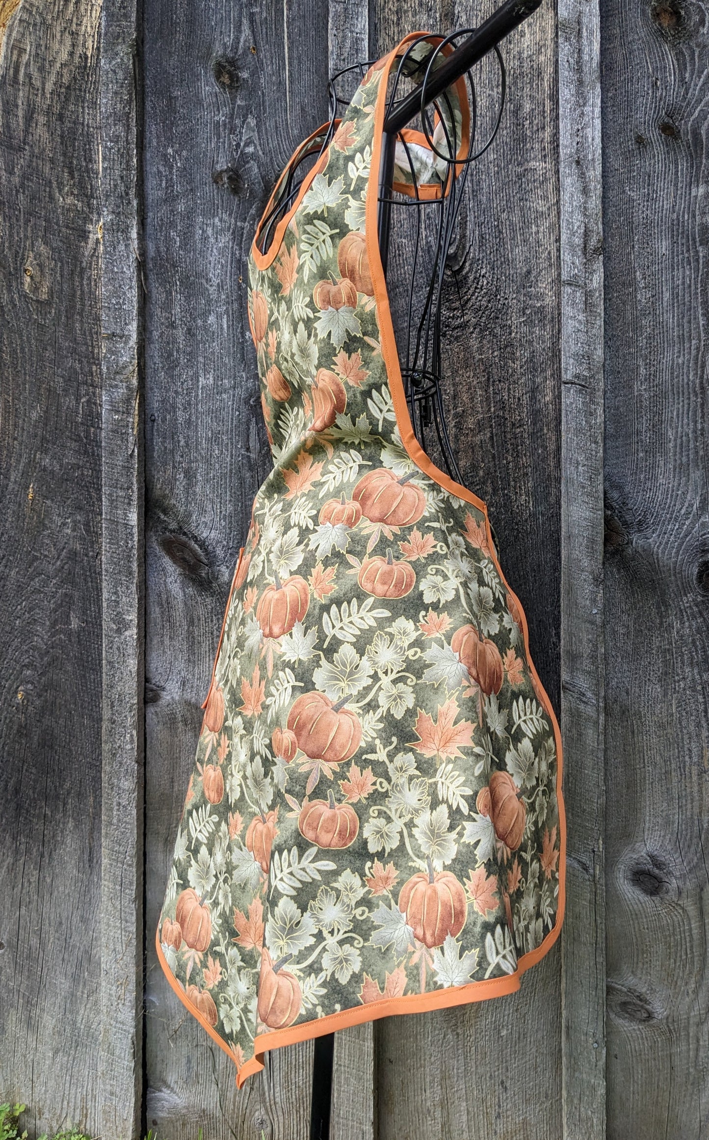 Vintage Inspired Pumpkin Party Autumn Apron
