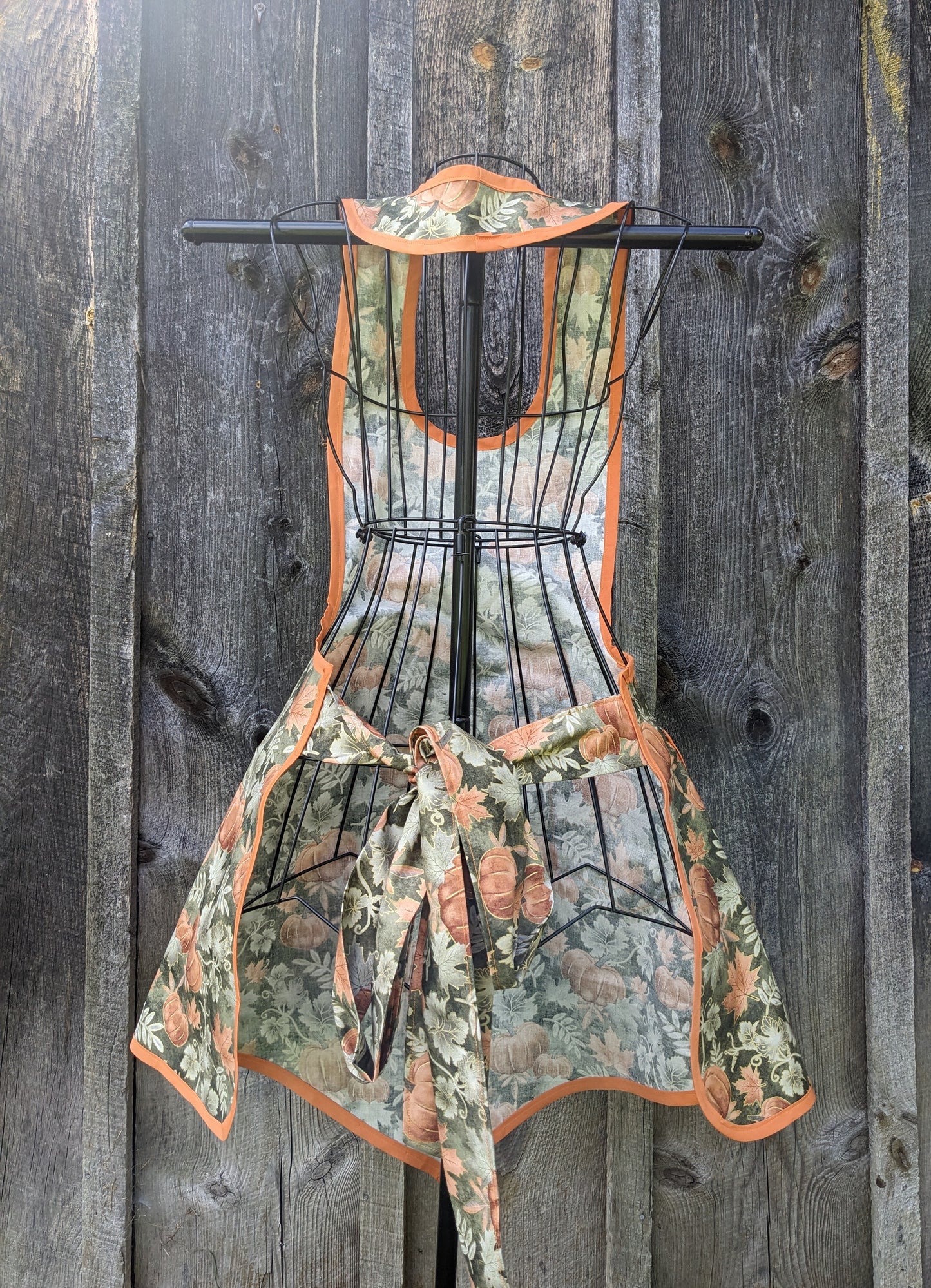 Vintage Inspired Pumpkin Party Autumn Apron