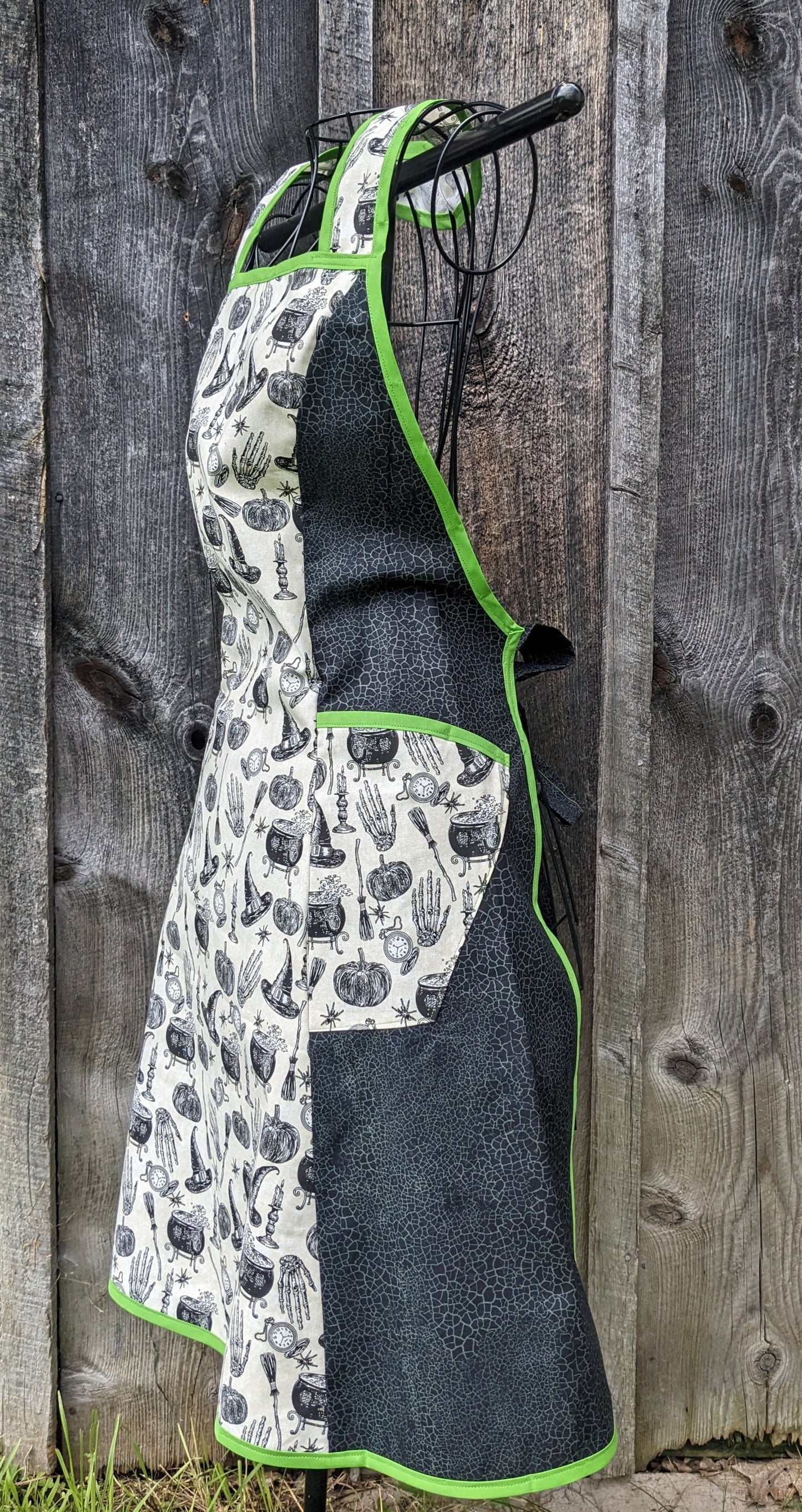 Spooky Witch Vintage Inspired Halloween Apron