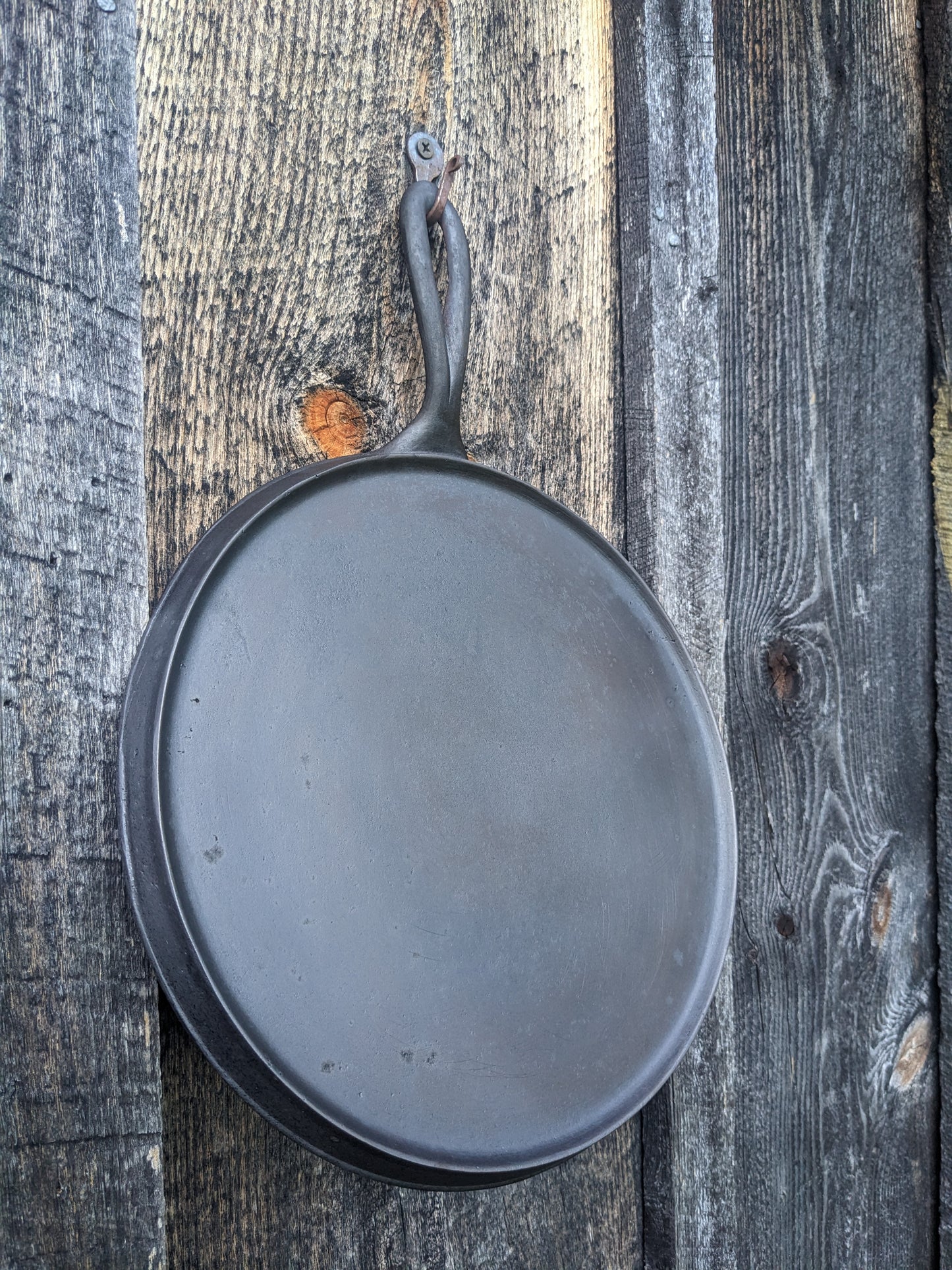 Antique Cast Iron Griddle, Size #9- Great for Pancakes!