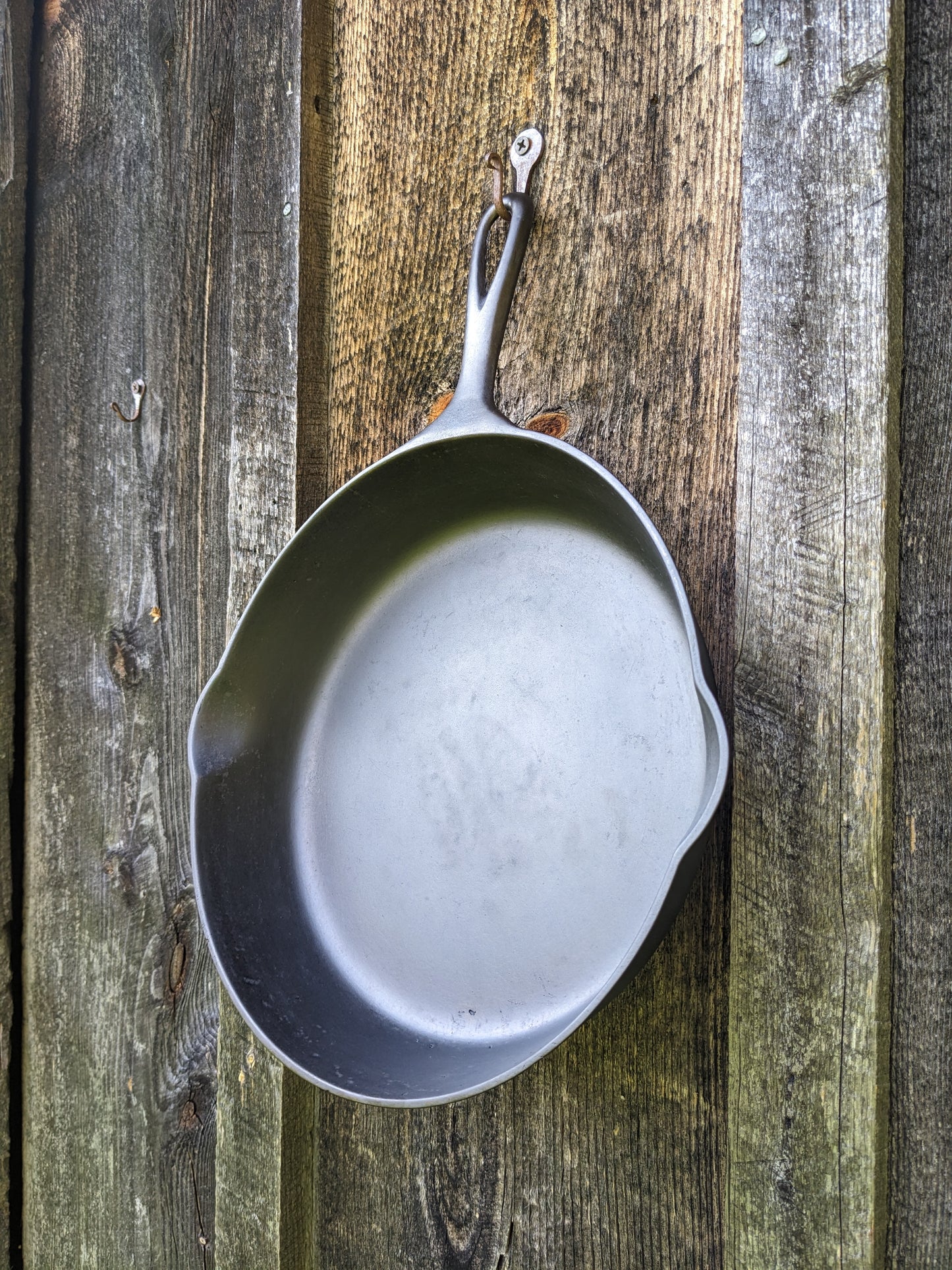 Antique Griswold #8 Slant Erie Cast Iron Skillet 704 A