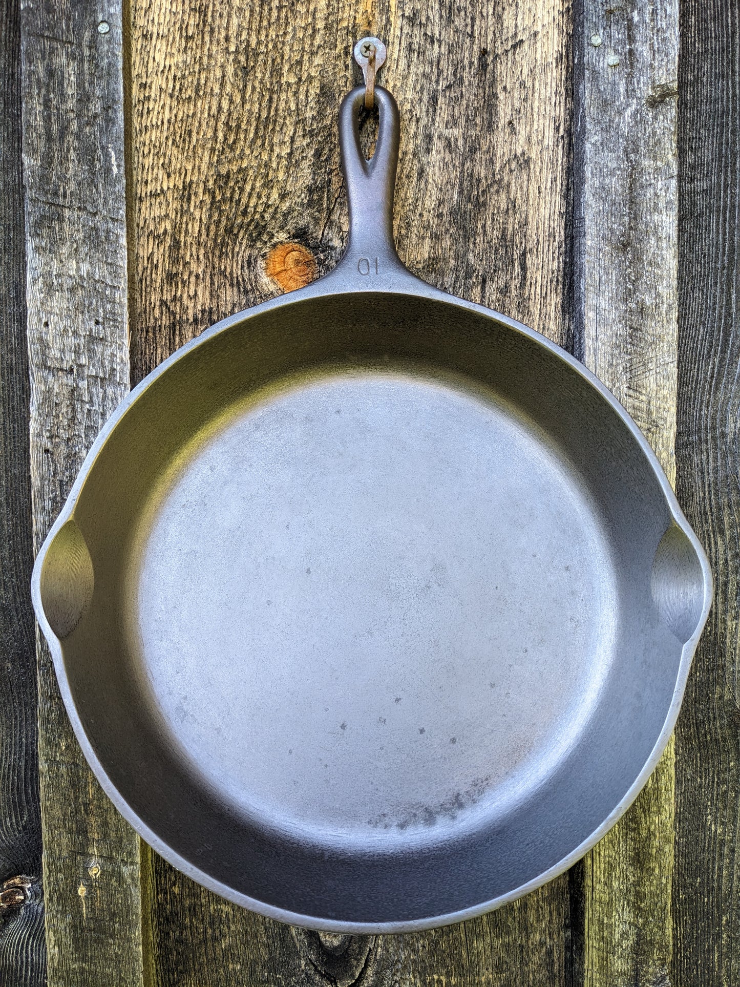 Vintage Large Wagner Ware #10 Cast Iron Skillet Sidney O 1060