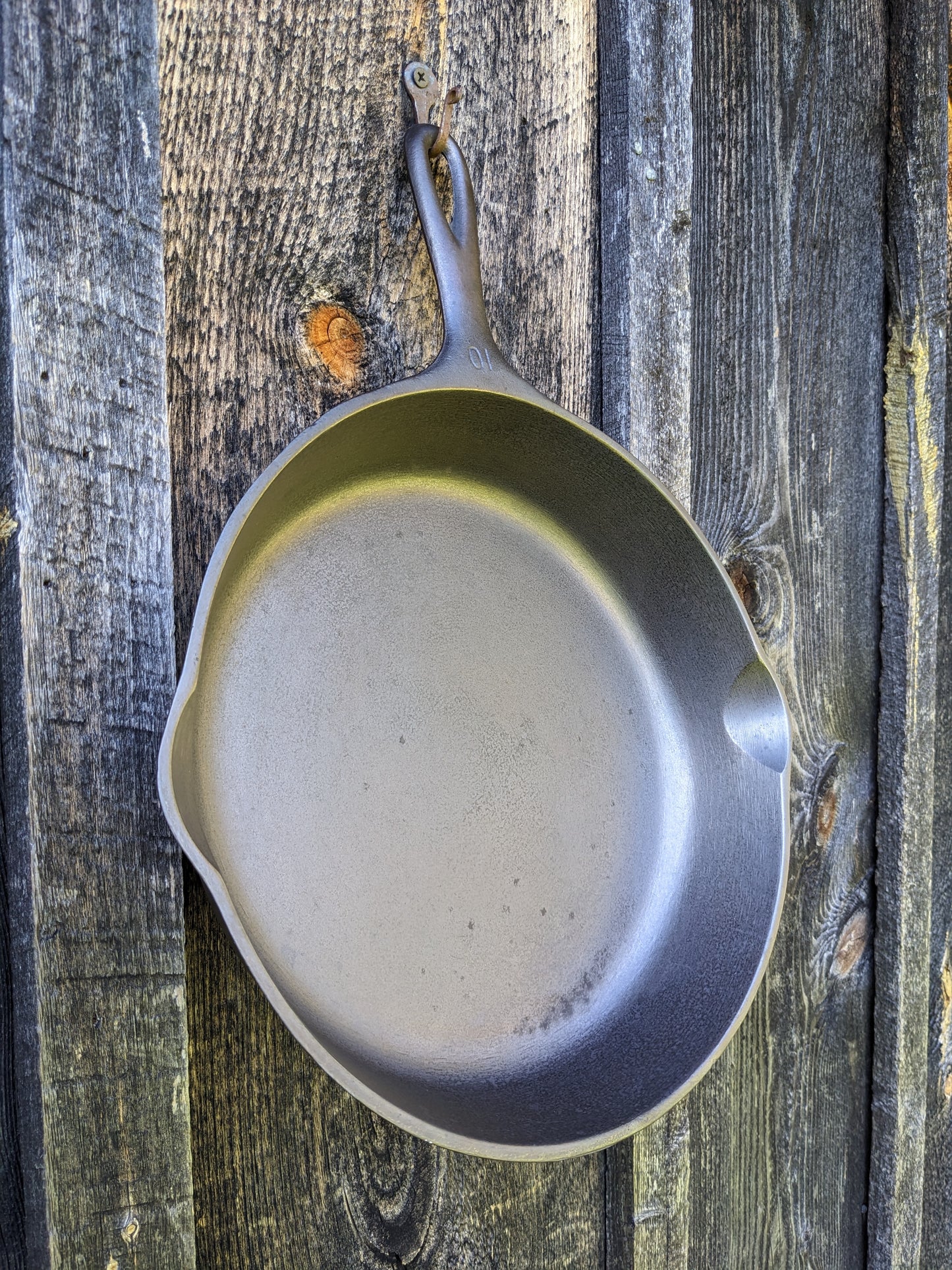 Vintage Large Wagner Ware #10 Cast Iron Skillet Sidney O 1060