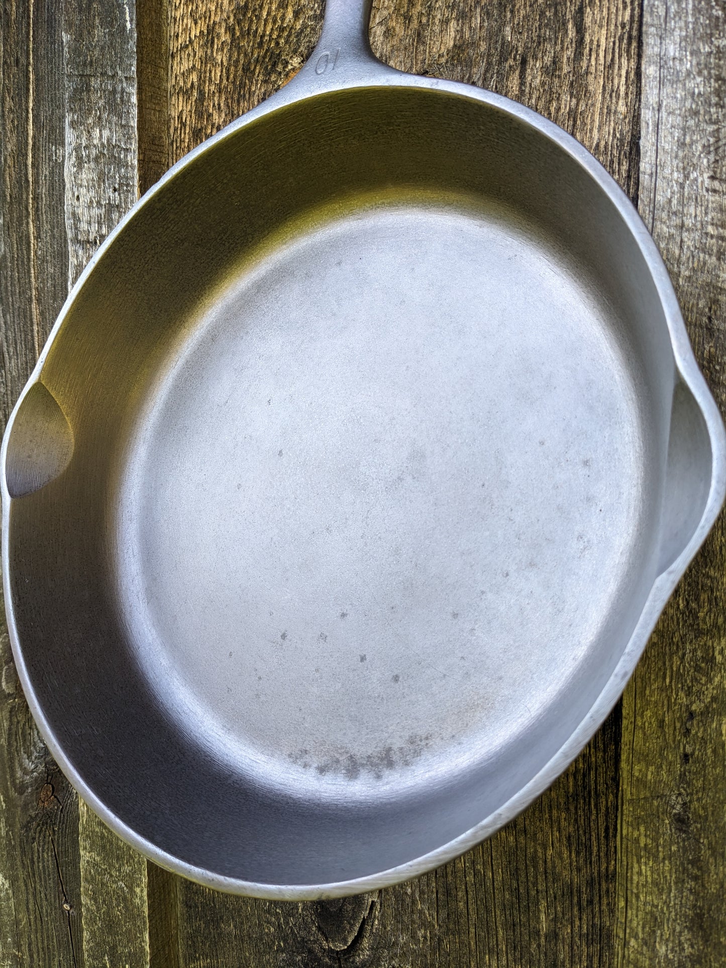 Vintage Large Wagner Ware #10 Cast Iron Skillet Sidney O 1060