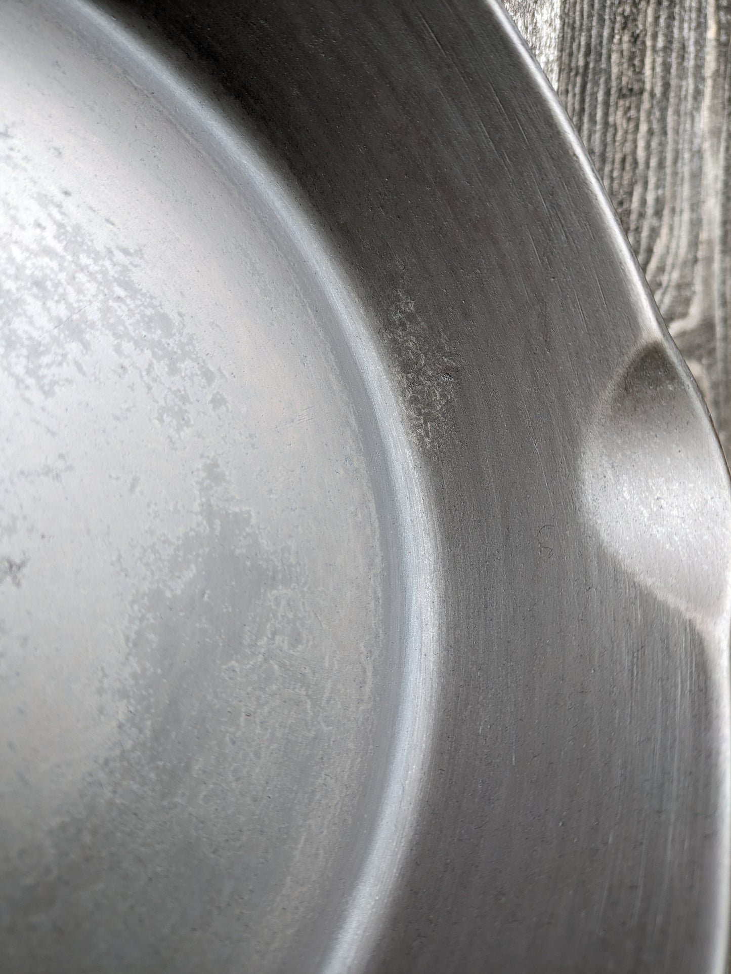 Favorite Piqua Ware #8 Cast Iron Skillet with Smiley Logo and Heat Ring
