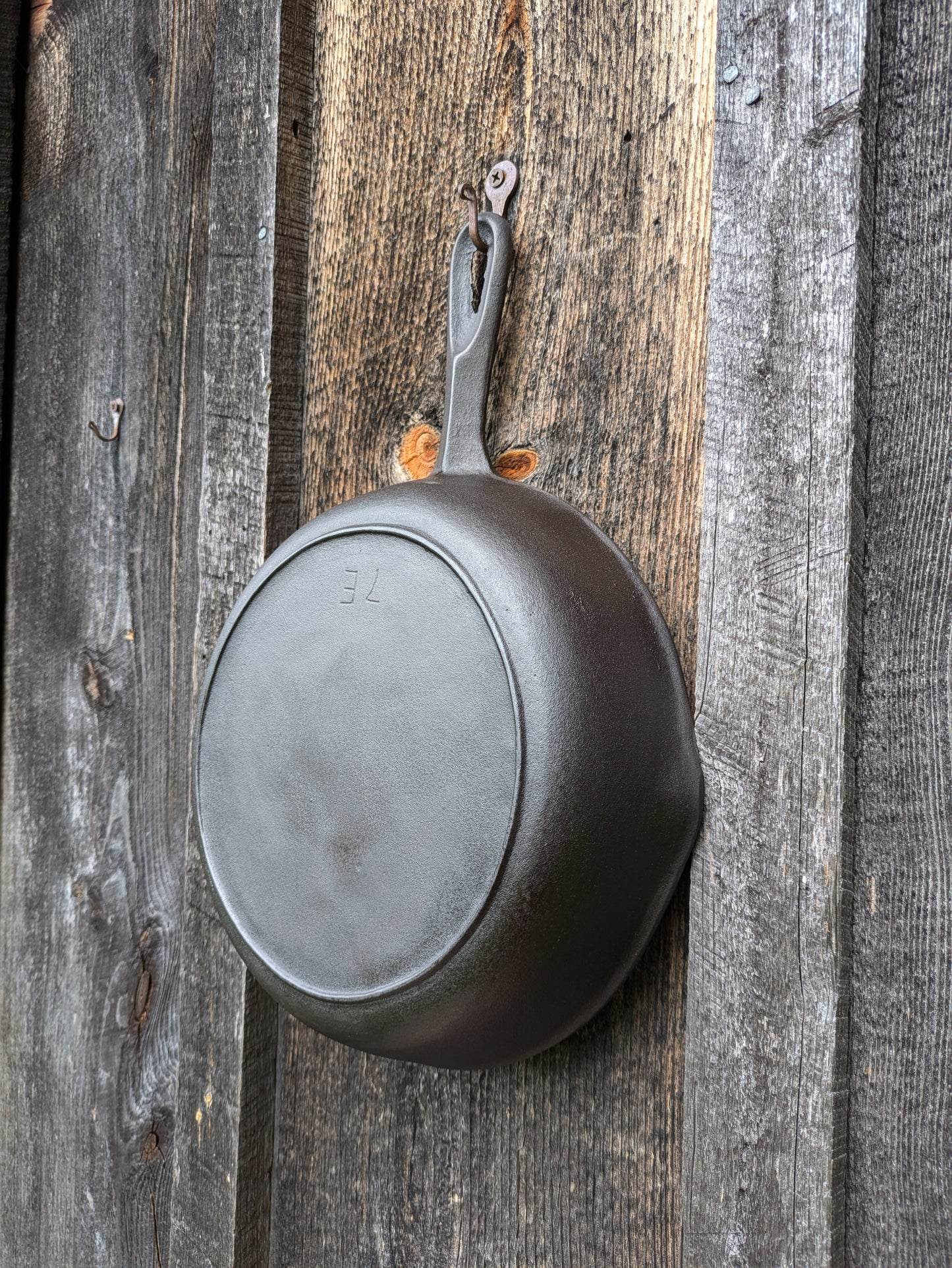 Vintage BSR Red Mountain #7 Cast Iron Skillet