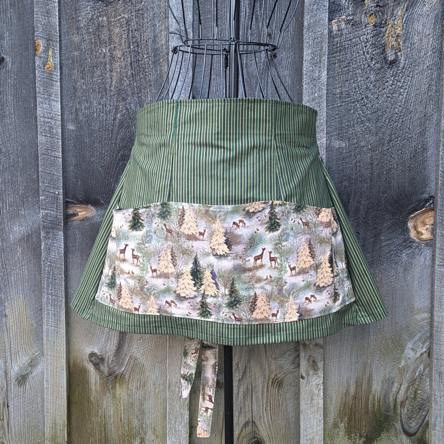 Glittering Pine Forest Vintage Inspired High Waist Half Apron with Pockets