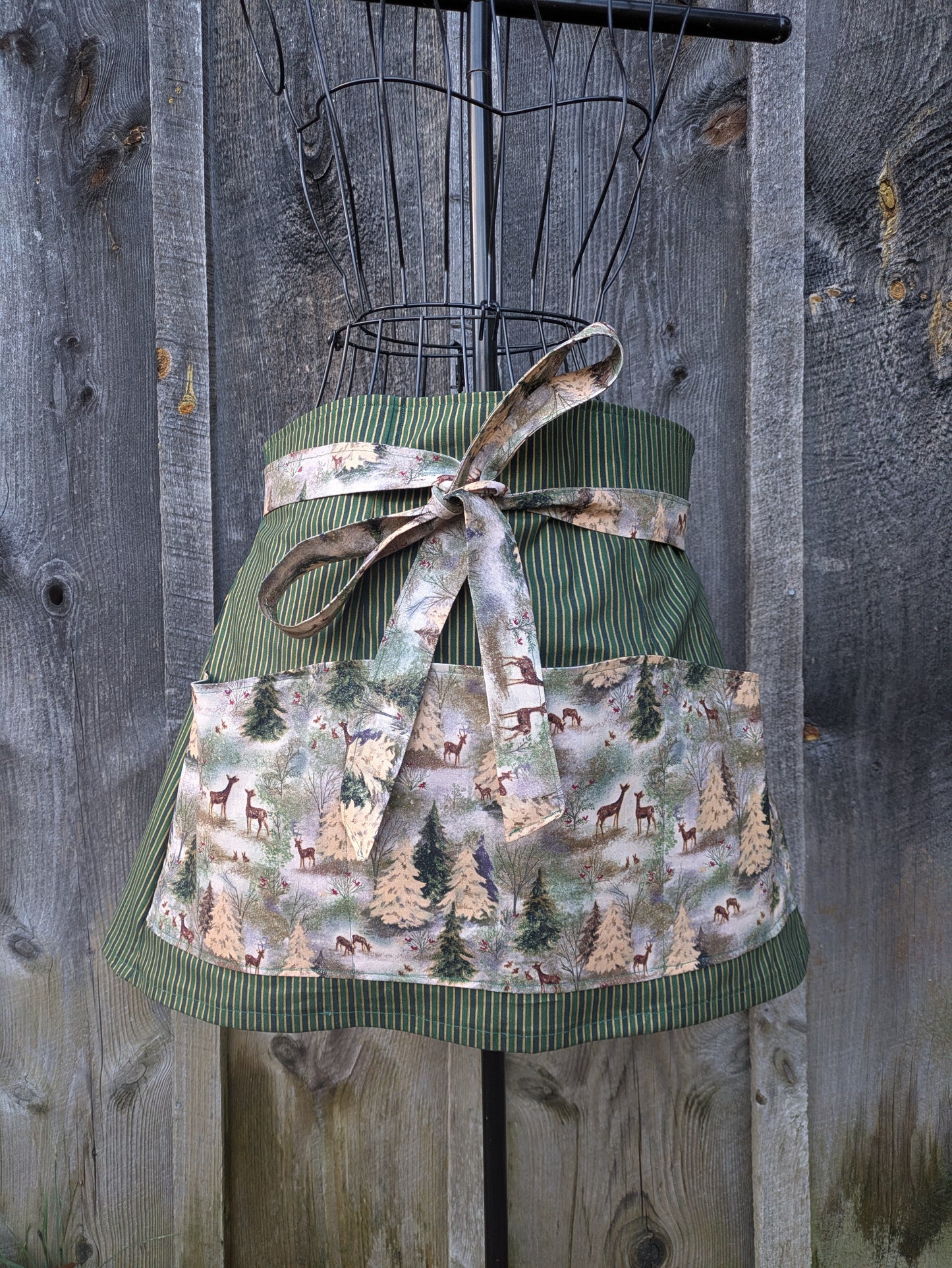 Glittering Pine Forest Vintage Inspired High Waist Half Apron with Pockets
