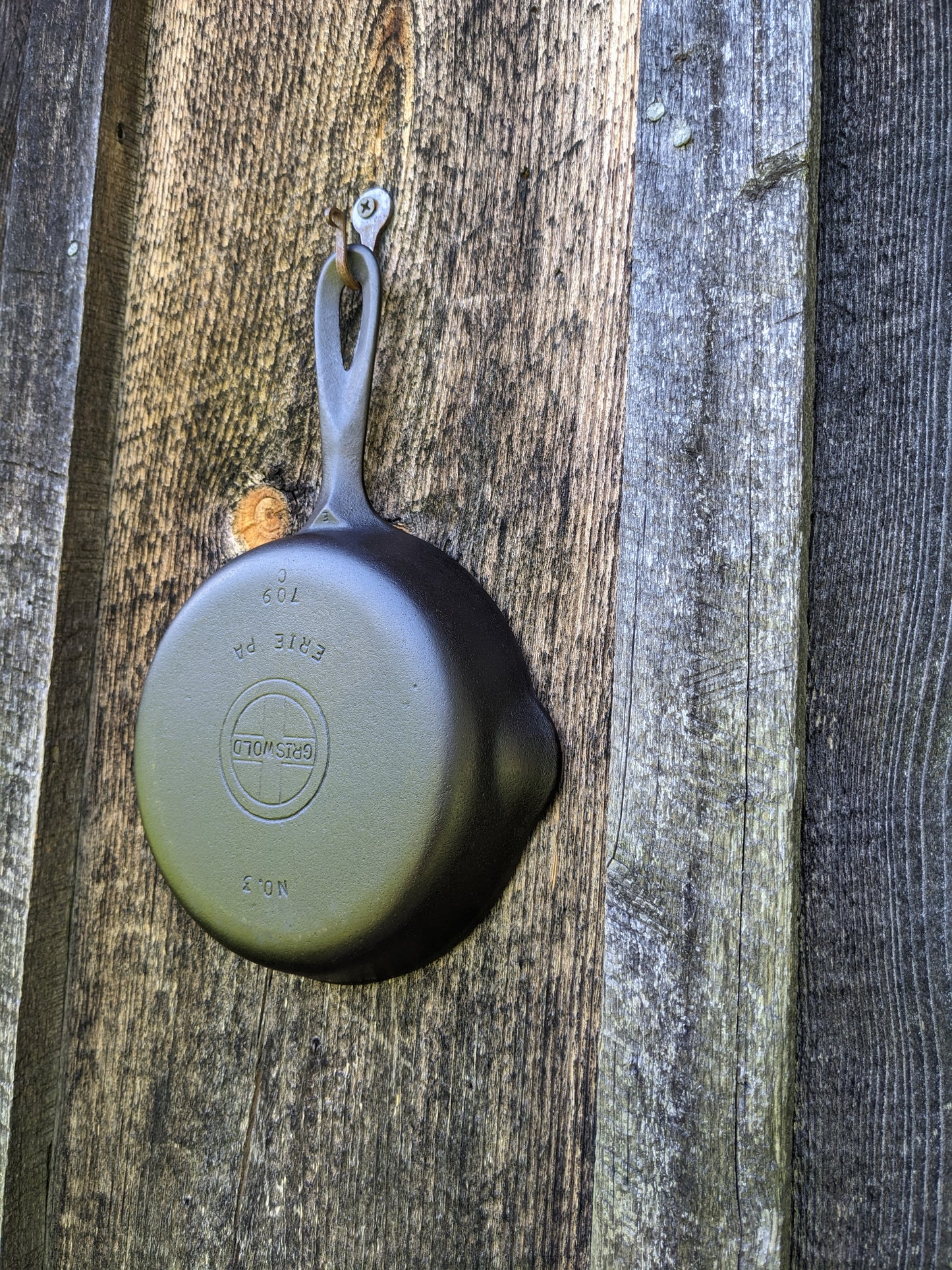 Griswold Small Block Logo #3 Cast Iron Skillet 709 C