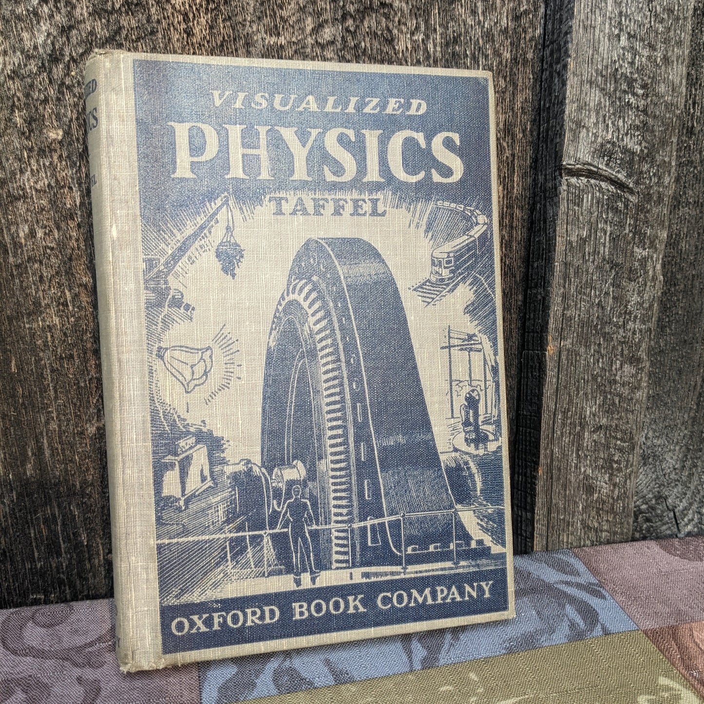 Visualized Physics, Including an Introduction to Aviation Physics by Alexander Taffel