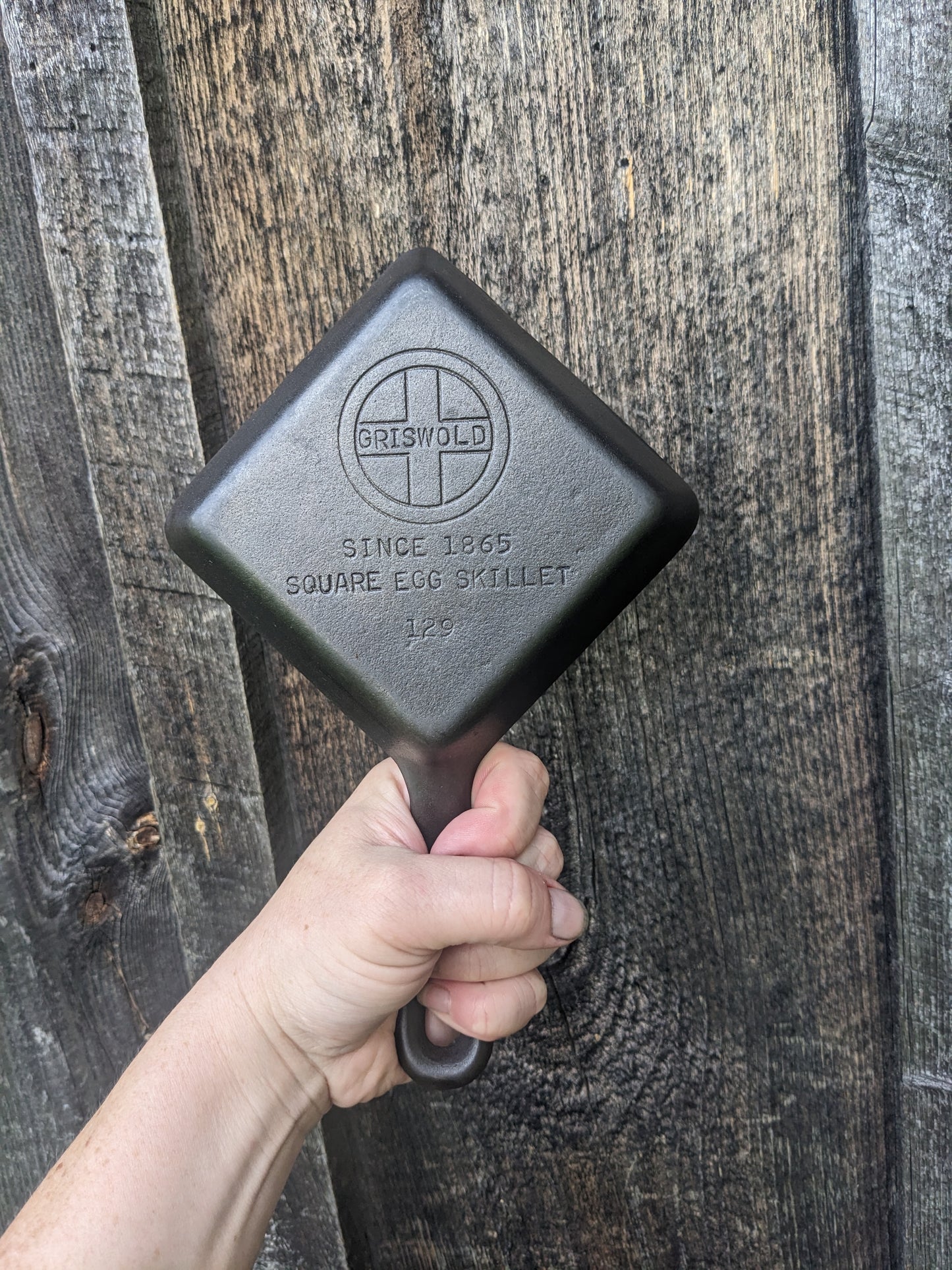 Vintage Griswold Cast Iron Square Egg Skillet #129 Block Logo