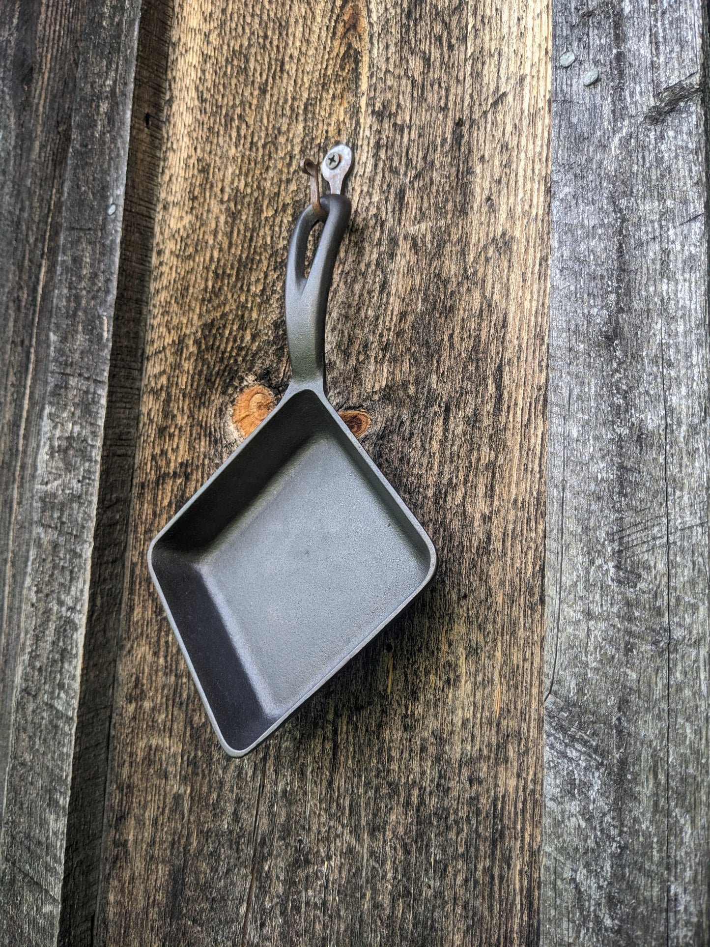 Vintage Griswold Cast Iron Square Egg Skillet #129 Block Logo
