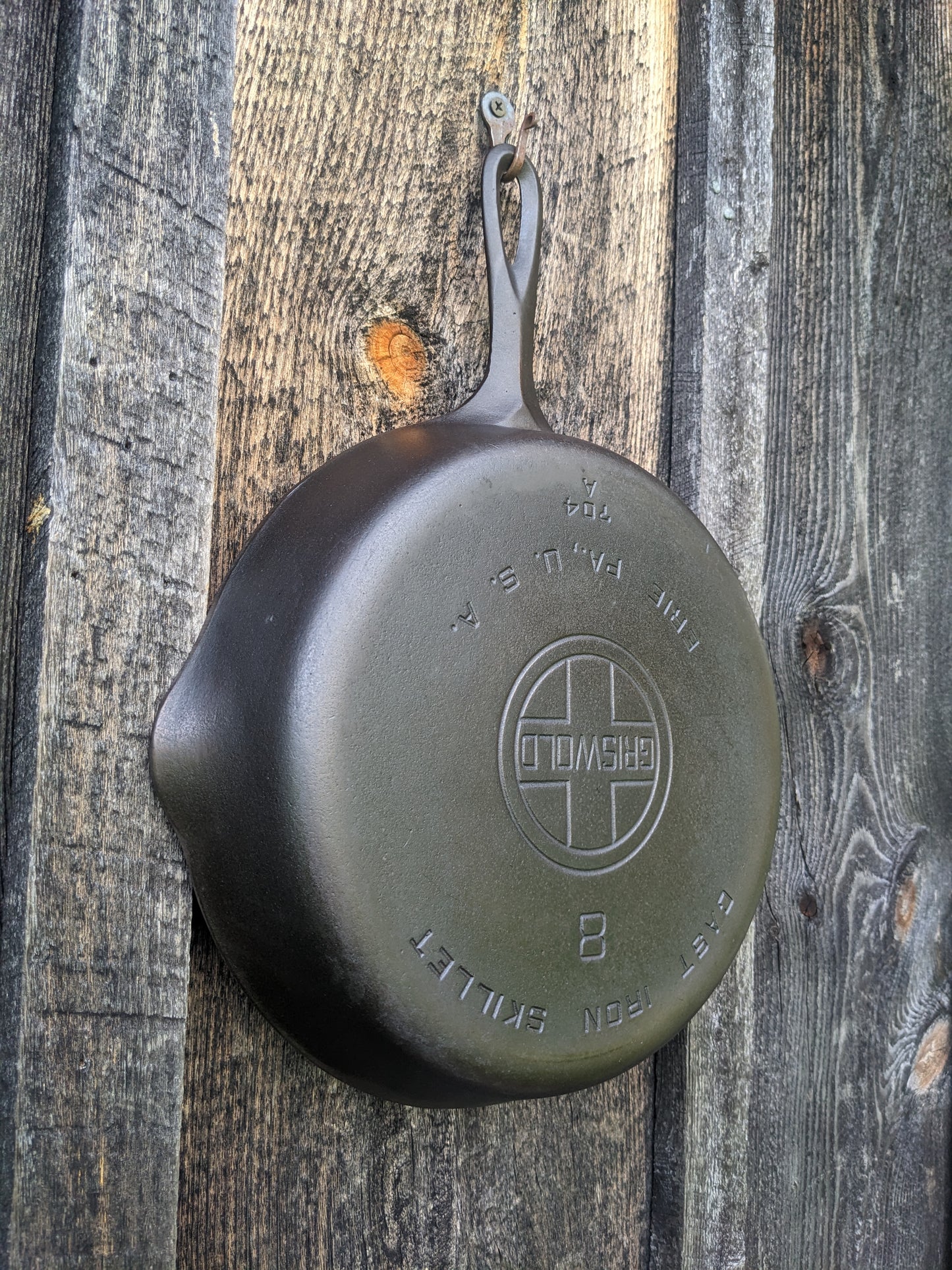Griswold #8 Large Block Logo Cast Iron Skillet Smooth Bottom 704 A