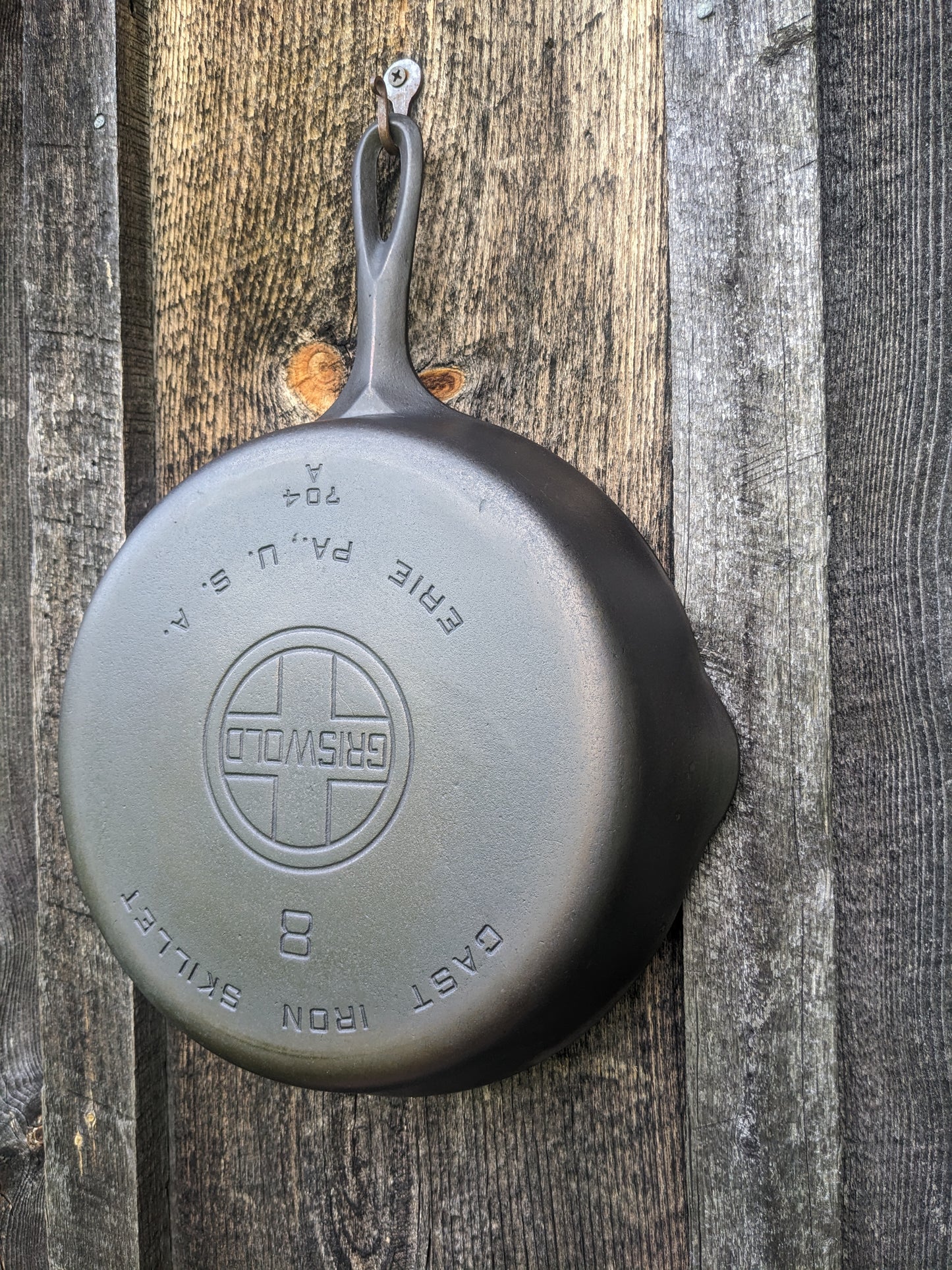 Griswold #8 Large Block Logo Cast Iron Skillet Smooth Bottom 704 A
