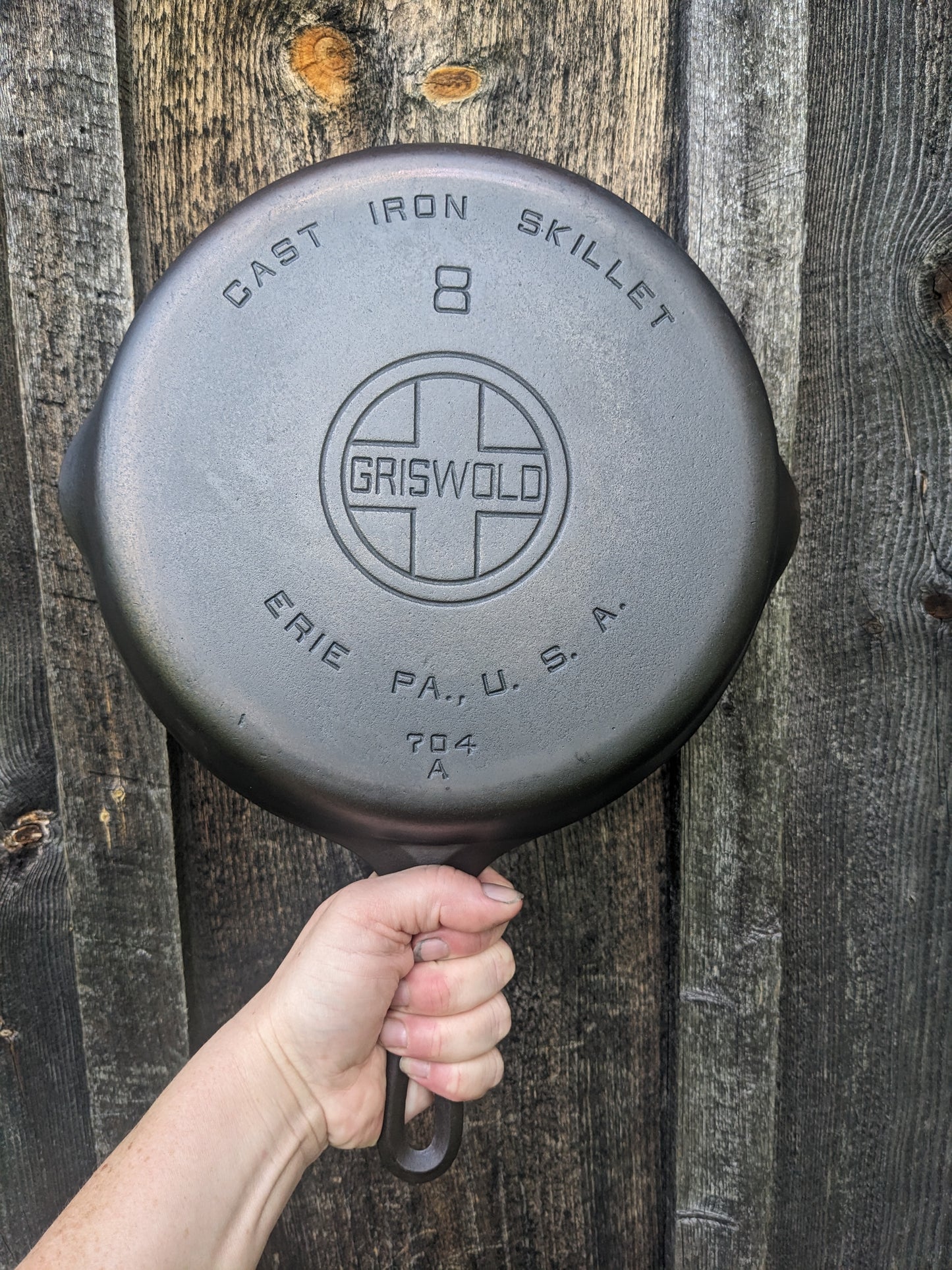 Griswold #8 Large Block Logo Cast Iron Skillet Smooth Bottom 704 A