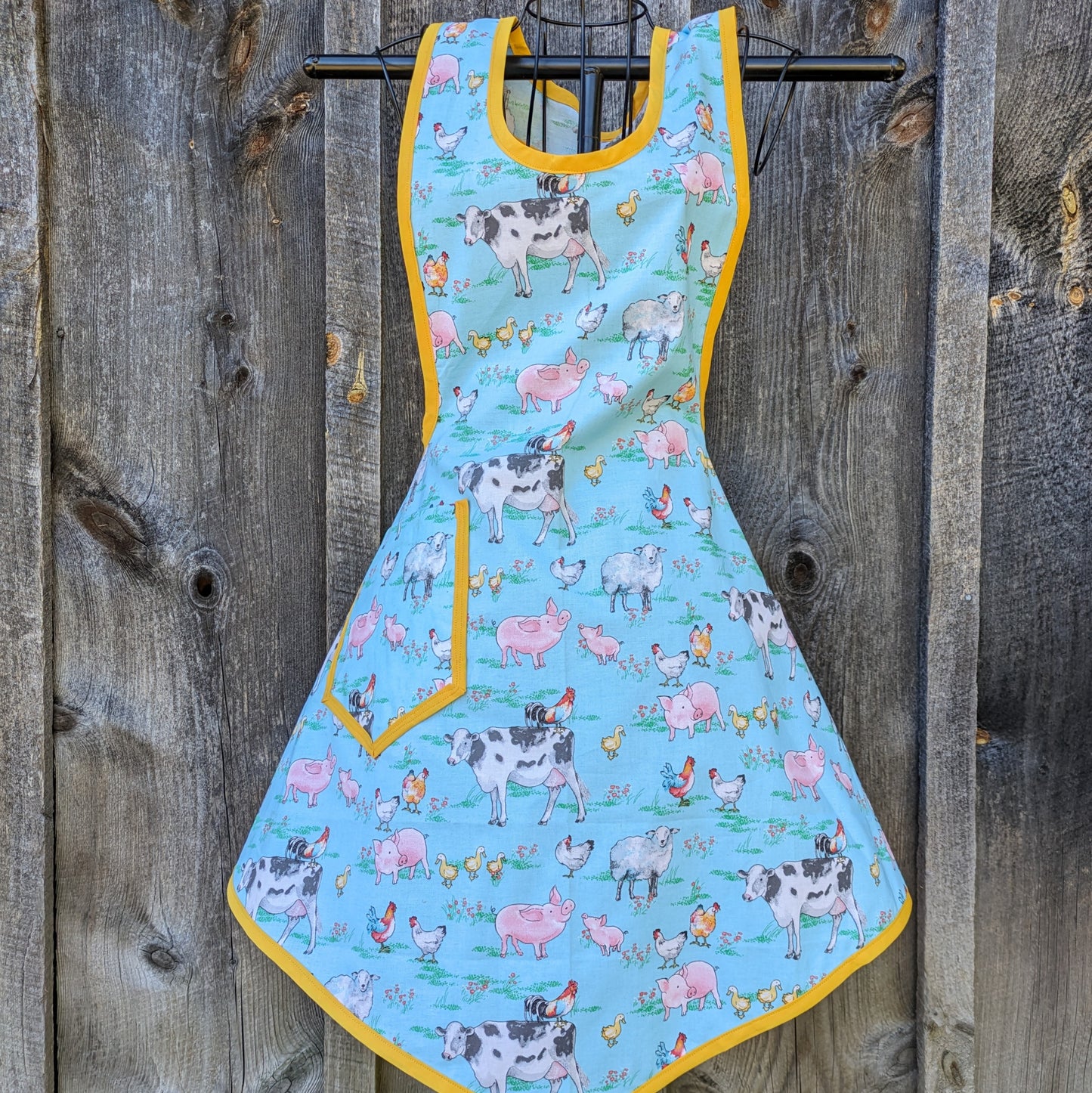 Barnyard Friends Vintage Inspired Full Apron