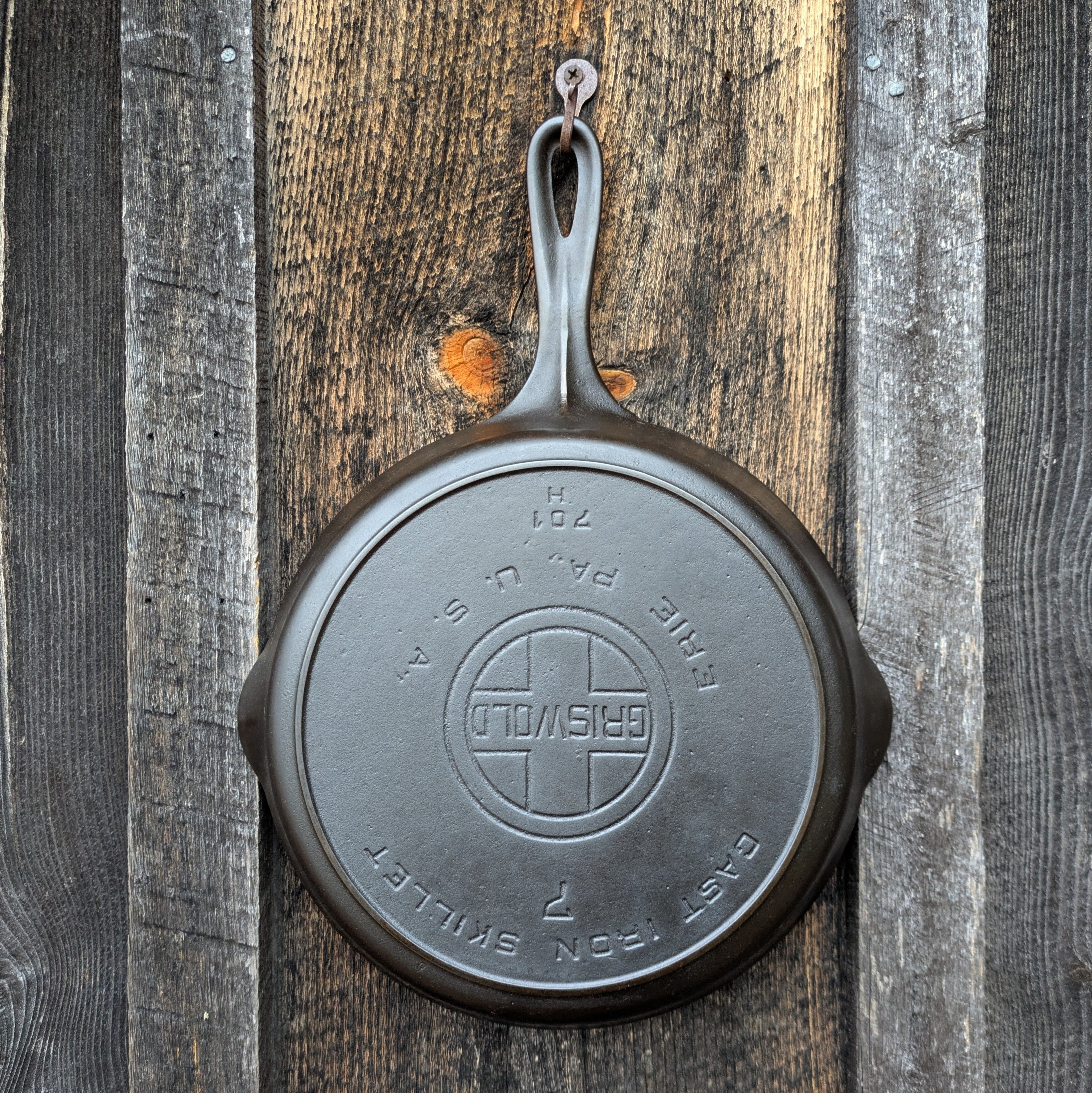 Vintage Griswold #7 Skillet with Large Block Logo and Heat Ring