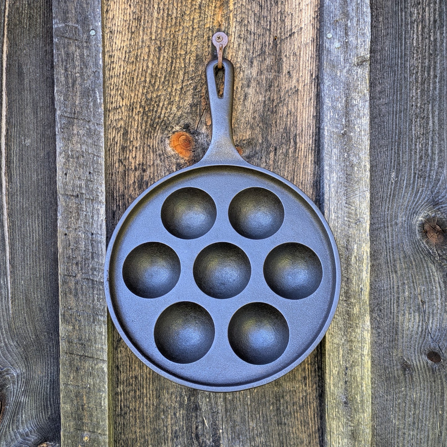 Griswold No. 32 Aebleskiver Danish Cake Pan or Egg Poacher, 962