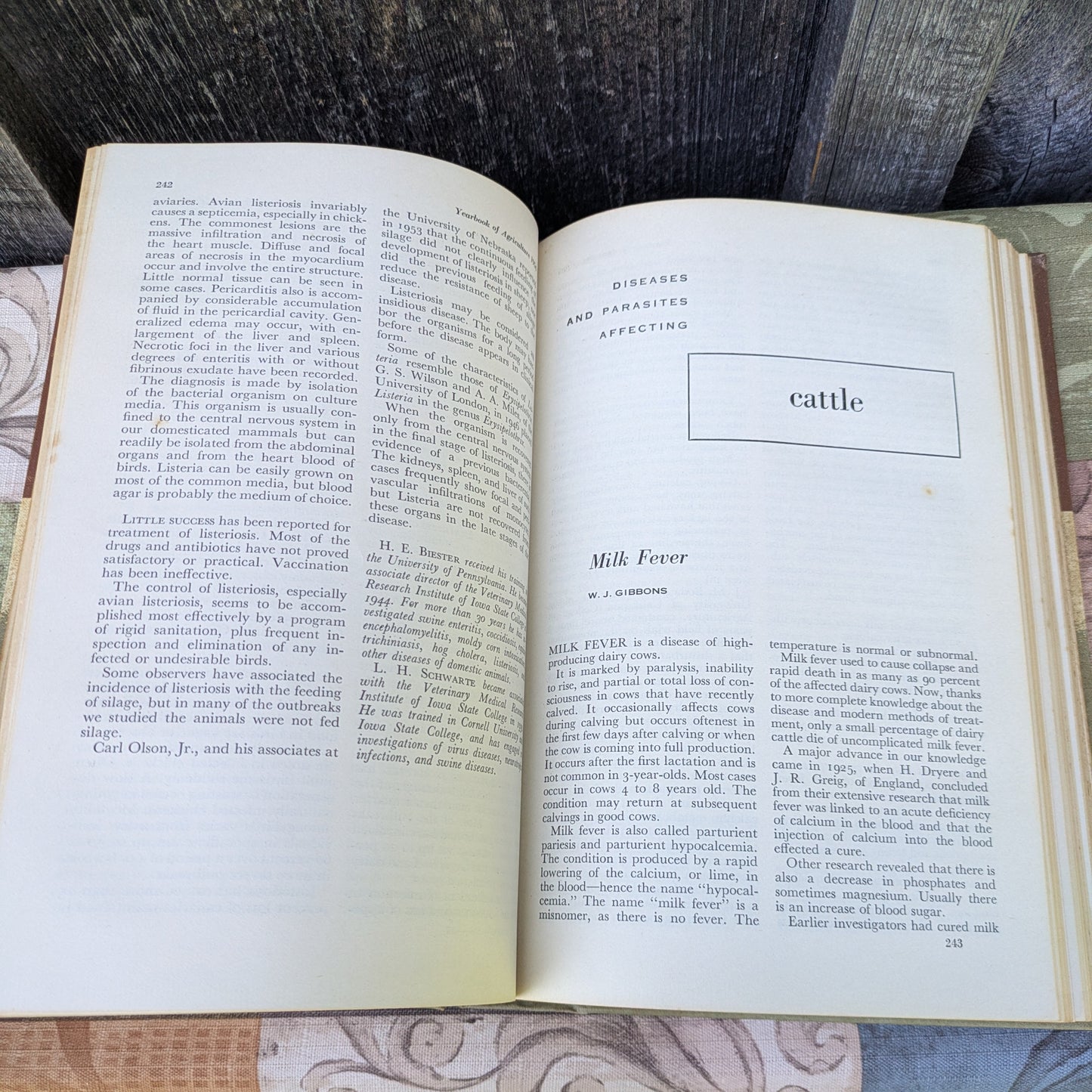 Vintage USDA Yearbook of Agriculture 1956 Animal Diseases