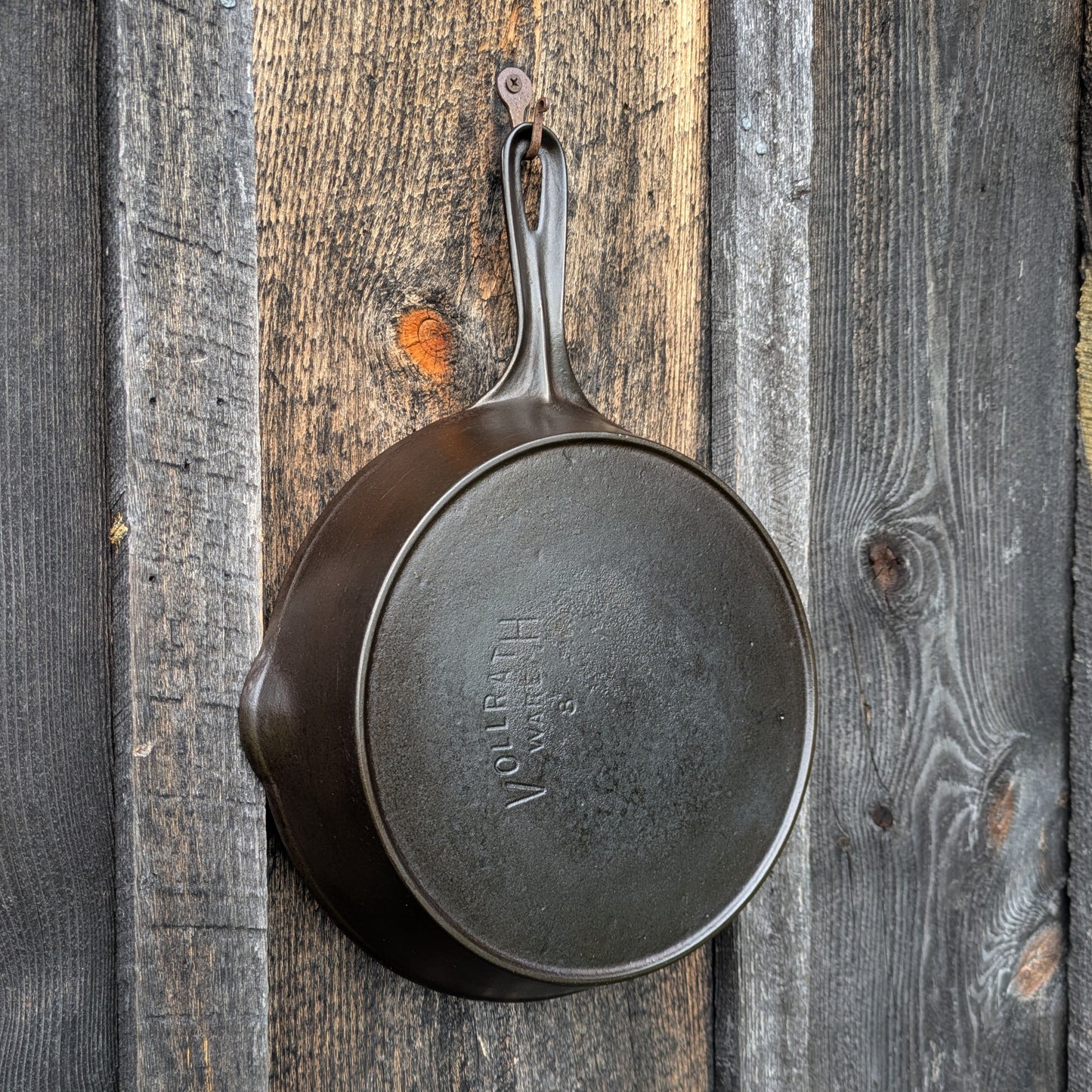 Vintage Vollrath Ware #8 Cast Iron Skillet