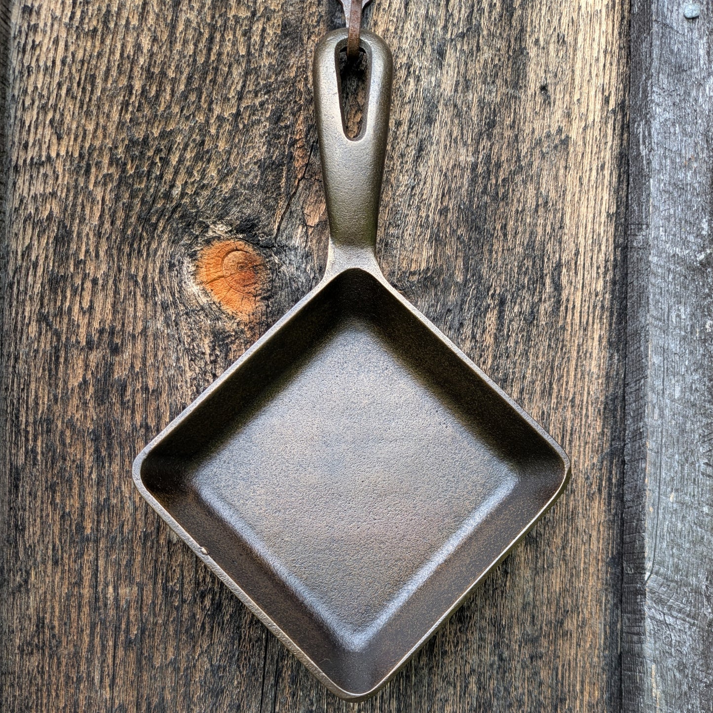 Vintage Griswold Cast Iron Square Egg Skillet #129 Block Logo