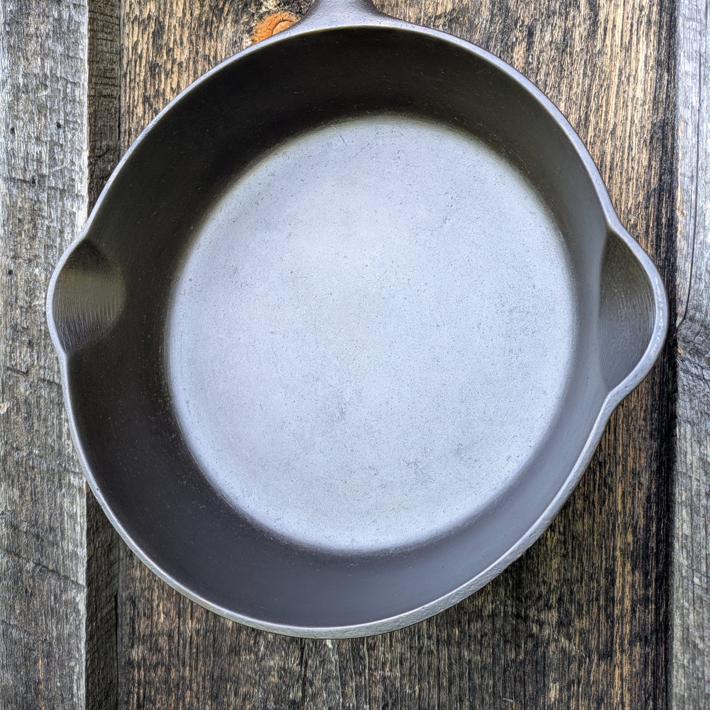 Vintage Griswold Iron Mountain #5 Cast Iron Skillet 1030