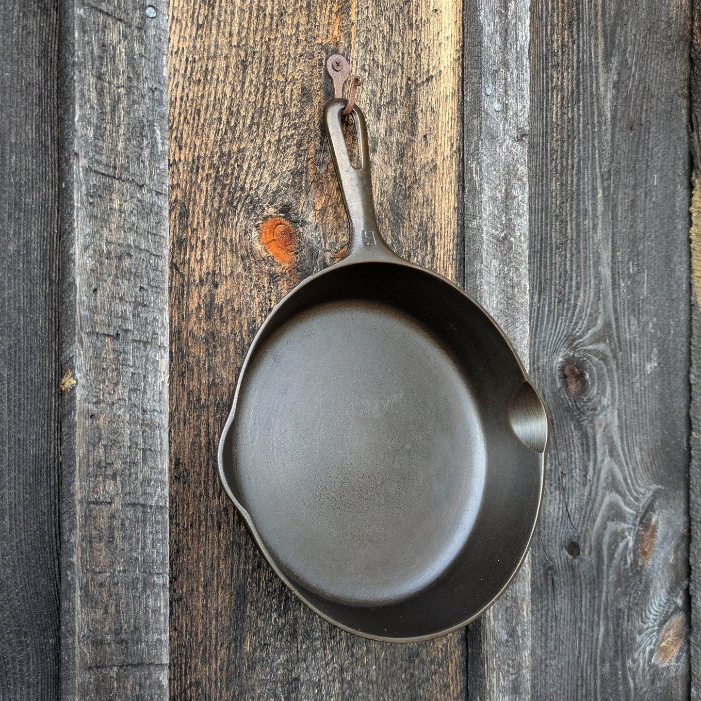 Griswold Small Block Logo #6 Cast Iron Skillet with Late Handle 699 W