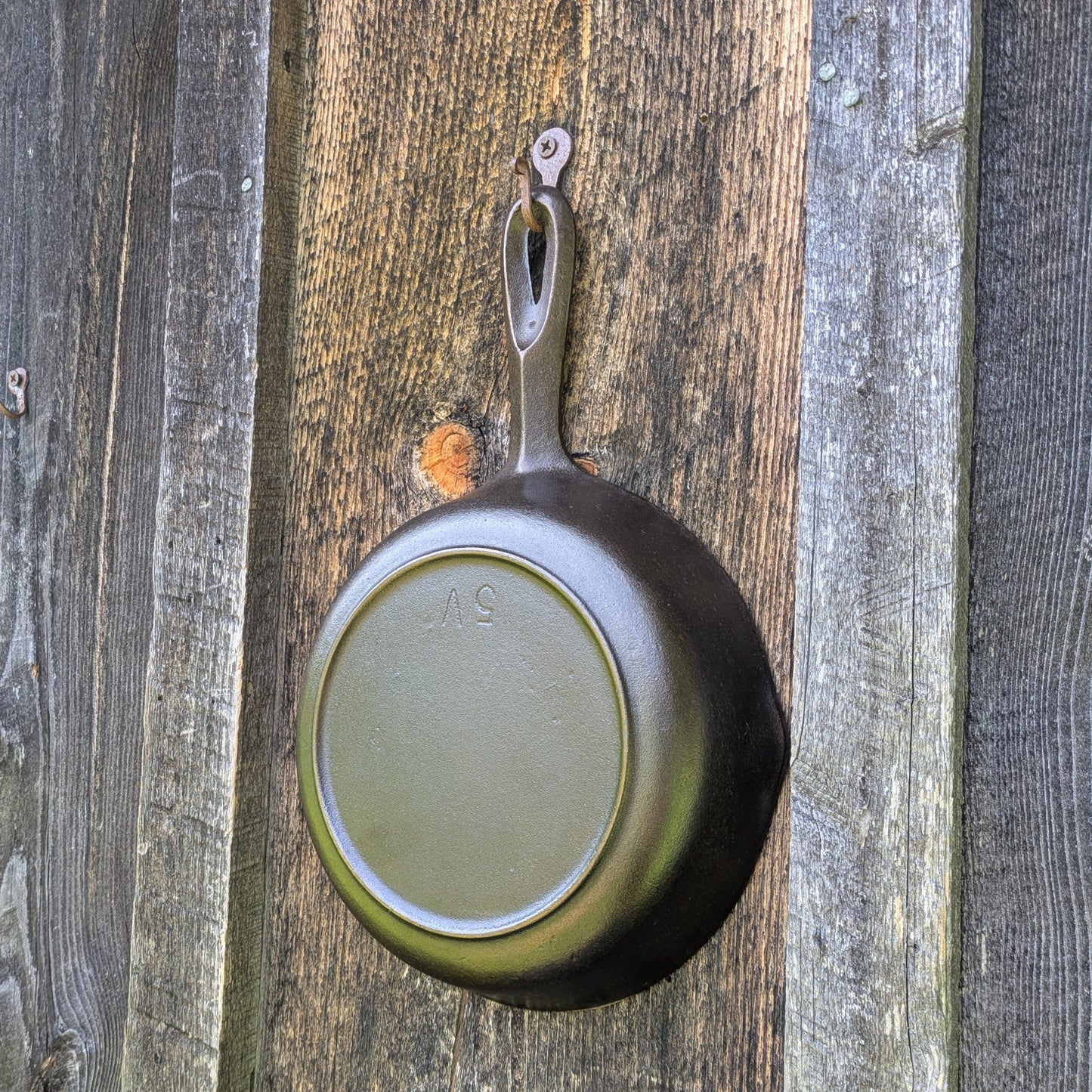 Vintage BSR Red Mountain #5 Cast Iron Skillet