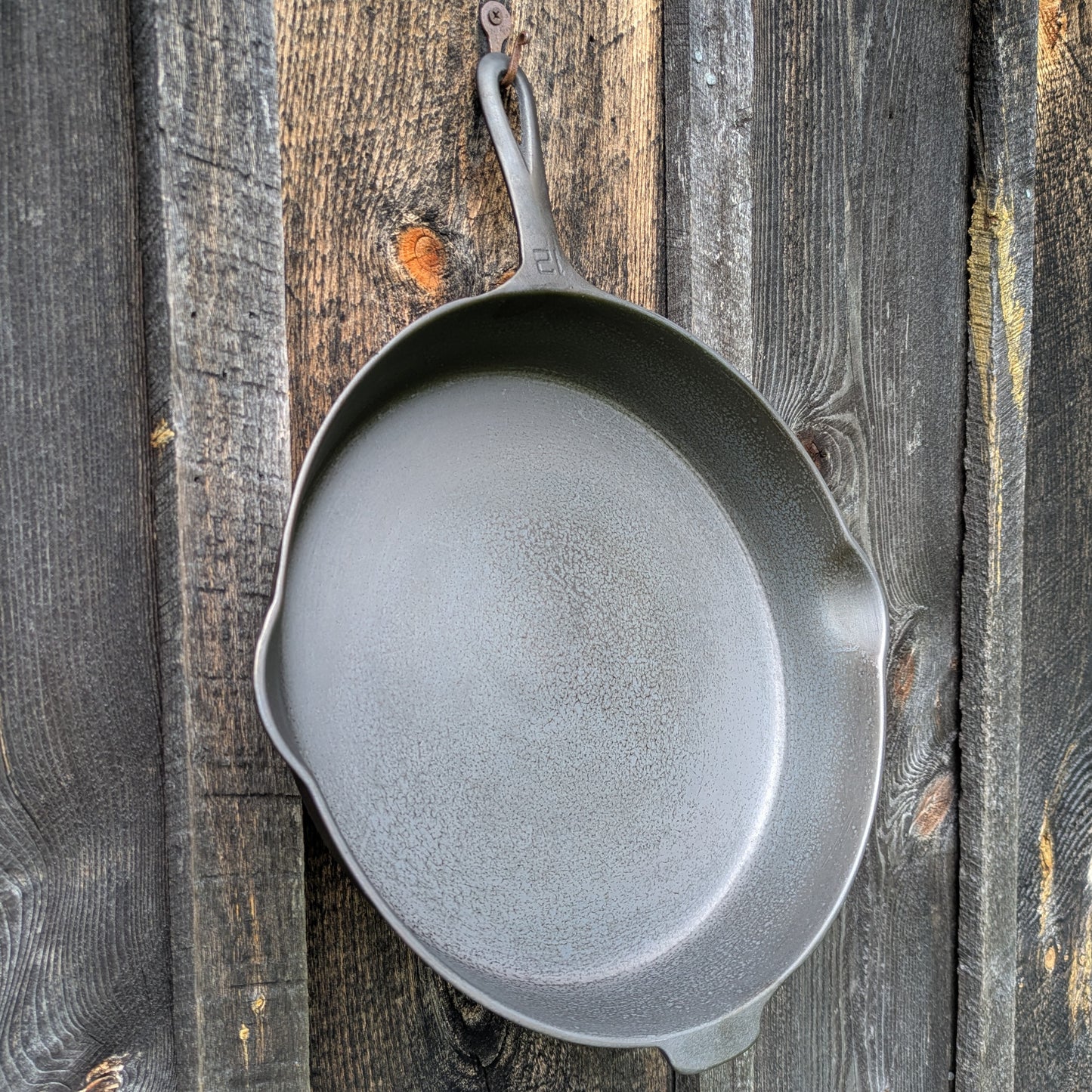 Large Griswold #12 Cast Iron Skillet with Large Block Logo and Heat Ring, Erie PA 719