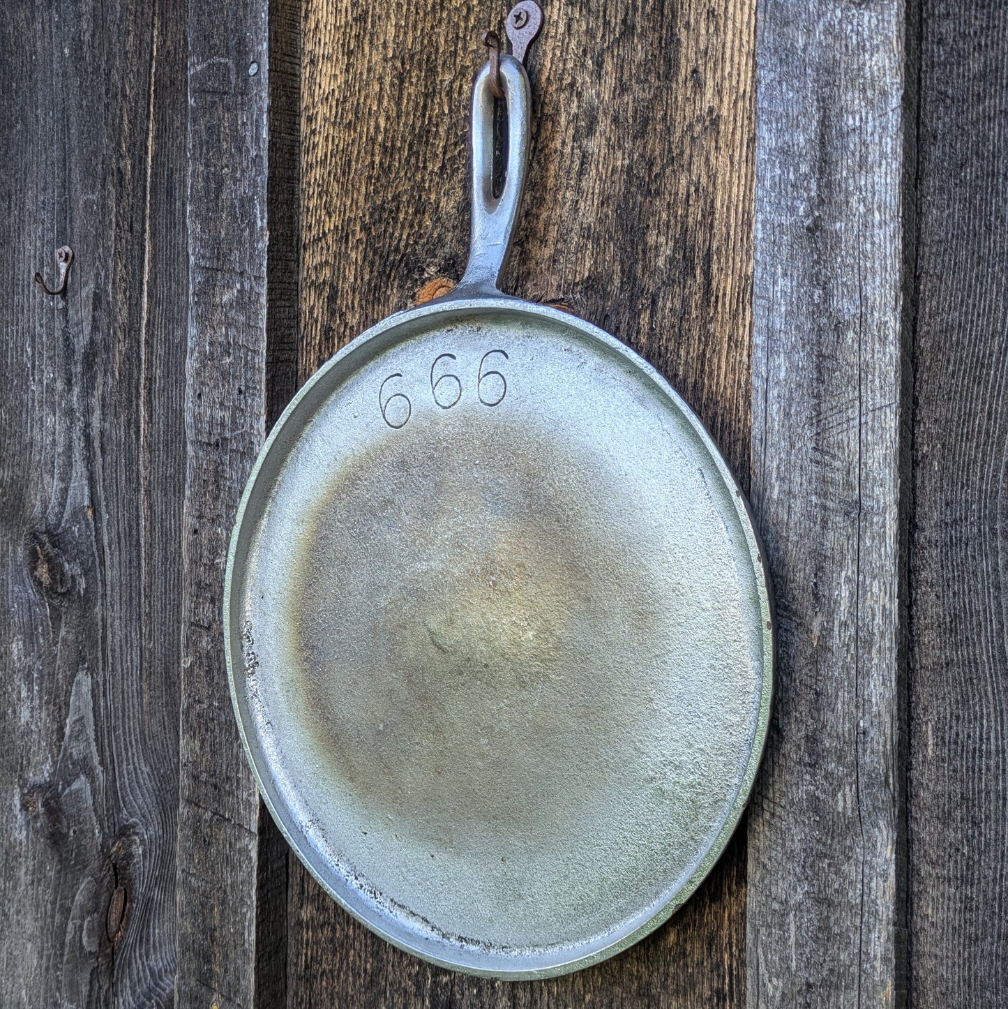 Chicago Hardware Foundry Chrome Cast Iron Griddle 999