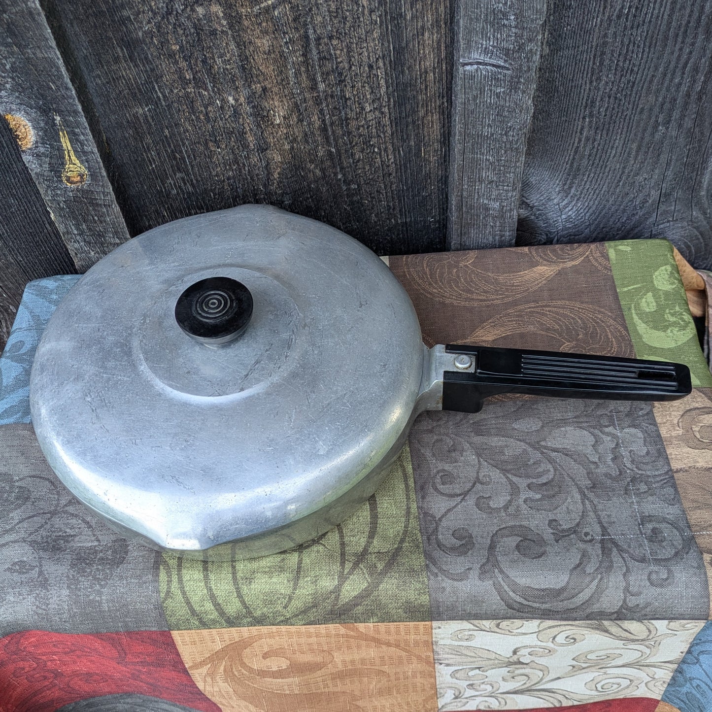 Vintage Magnalite 10" Skillet with Lid 4508 P, Made by Wagner Ware