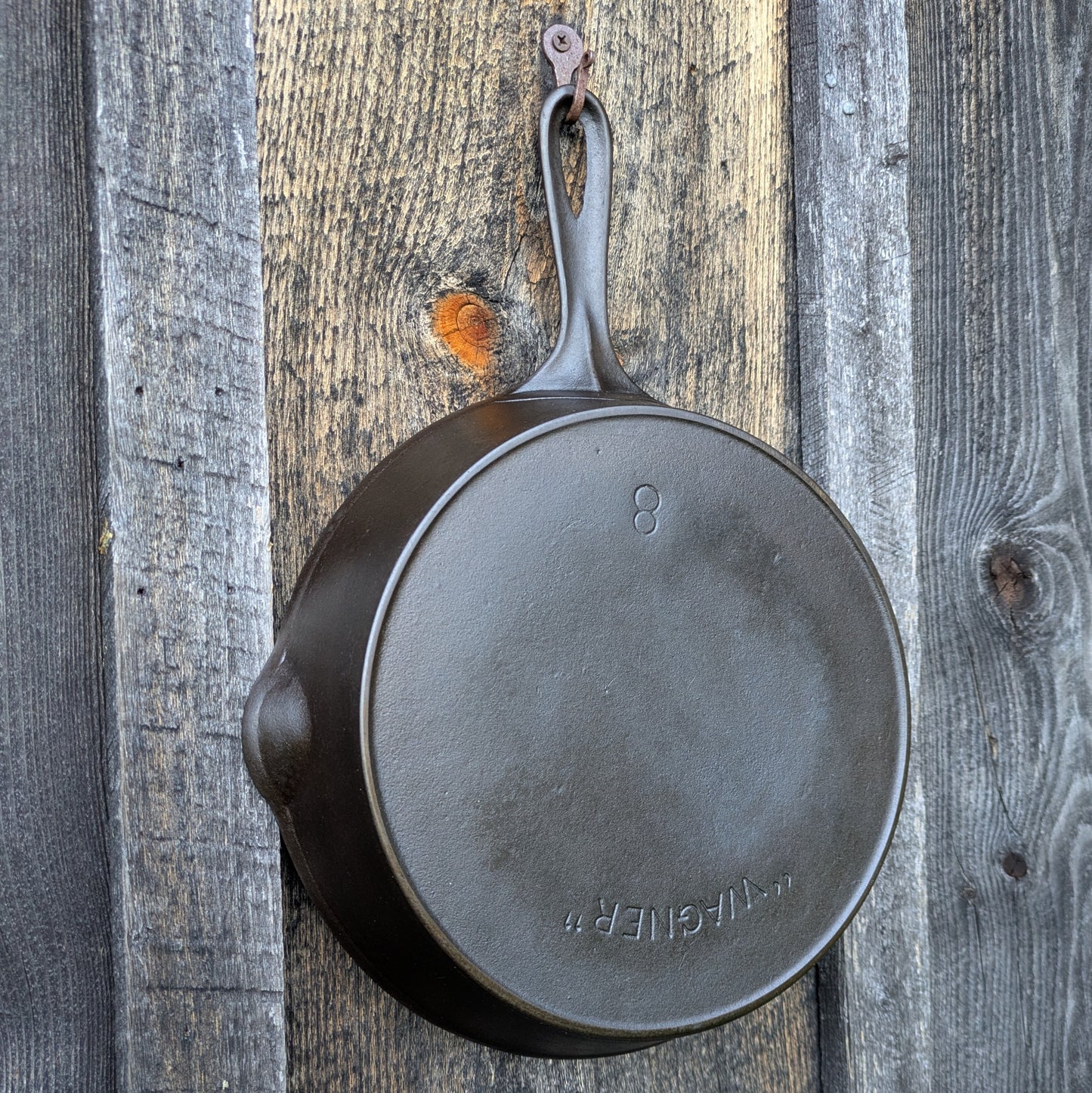 Antique "Wagner"Early Arc Logo #8 Cast Iron Skillet with Heat Ring