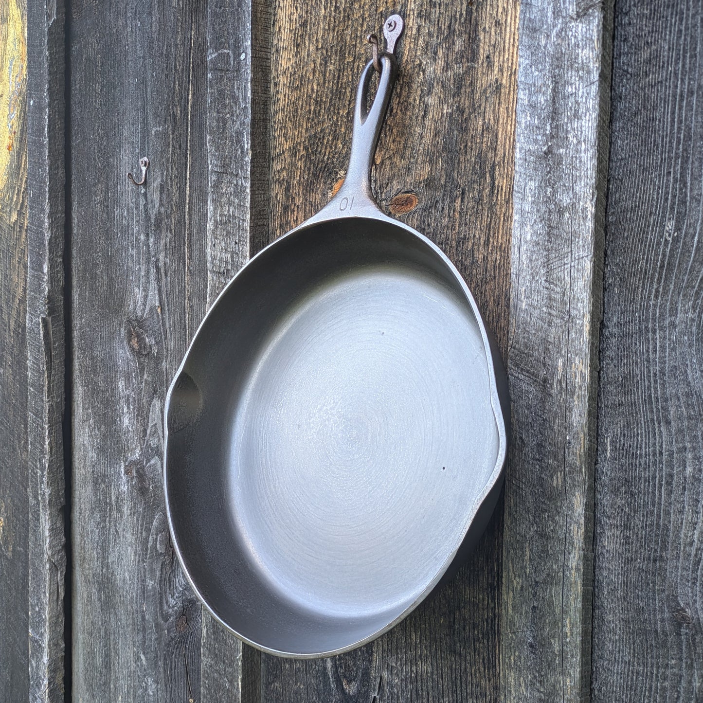 Vintage Large Wagner Ware #10 Cast Iron Skillet Sidney O 1060 S