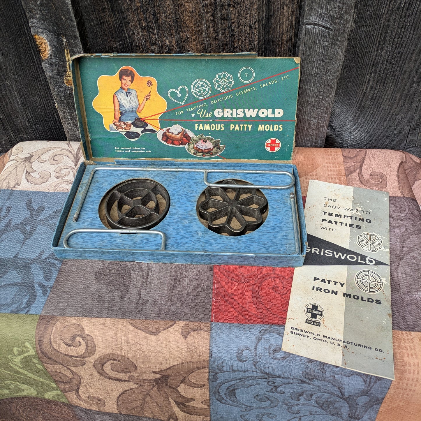 Griswold Shallow Patty Molds in Original Box