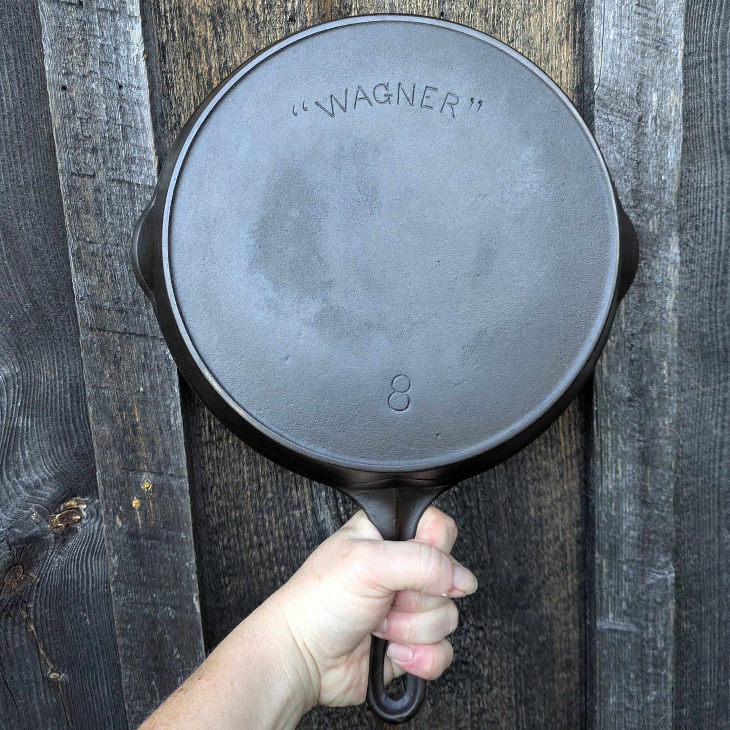 Antique "Wagner"Early Arc Logo #8 Cast Iron Skillet with Heat Ring