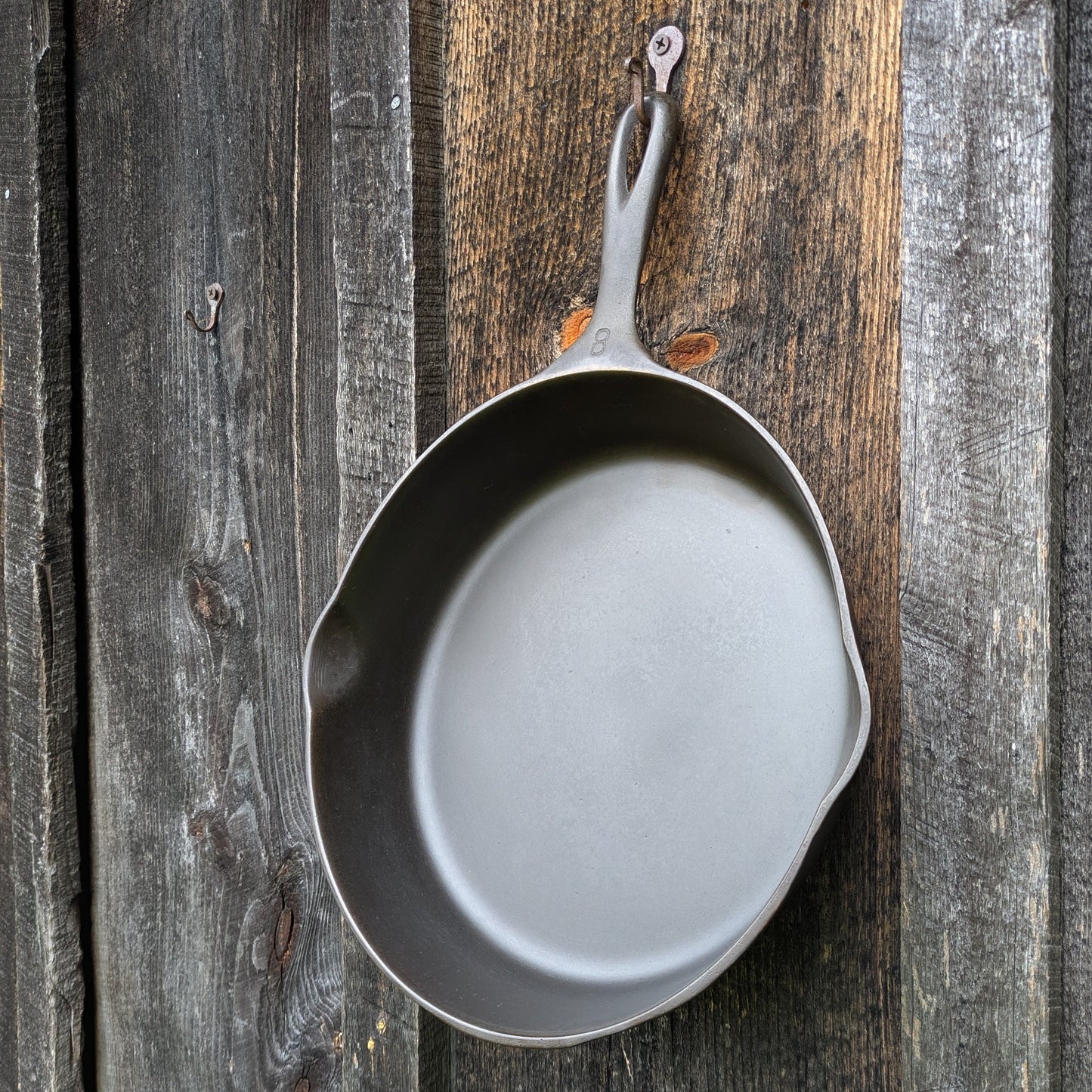 Vintage Wagner Ware Sidney O #8 Cast Iron Skillet 1058 T