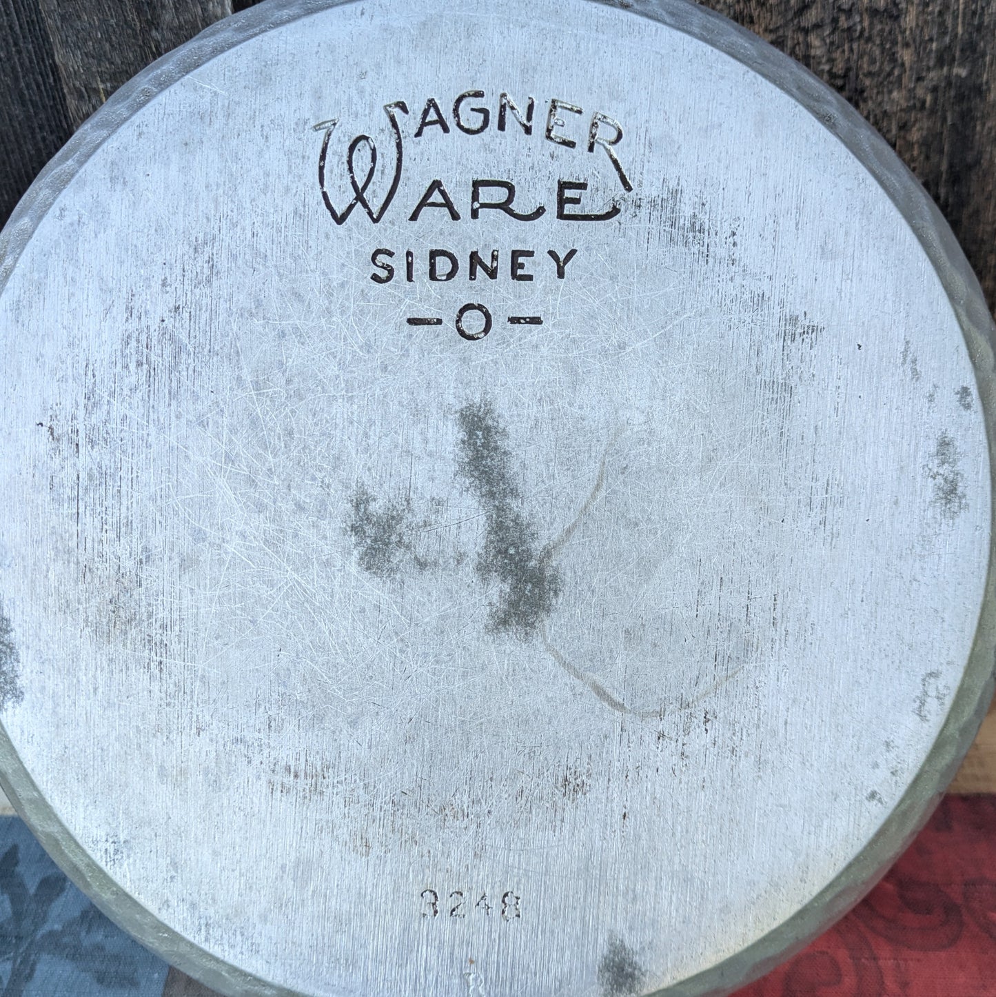 Wagner Ware Hammered Aluminum Round Roaster #8 with Lid 3248