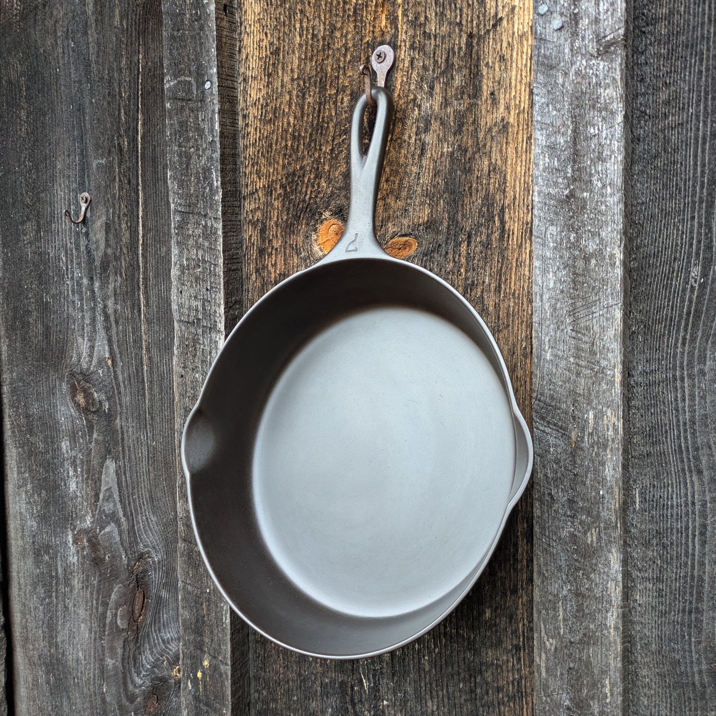 Vintage Griswold #7 Skillet with Large Block Logo and Heat Ring 701 H