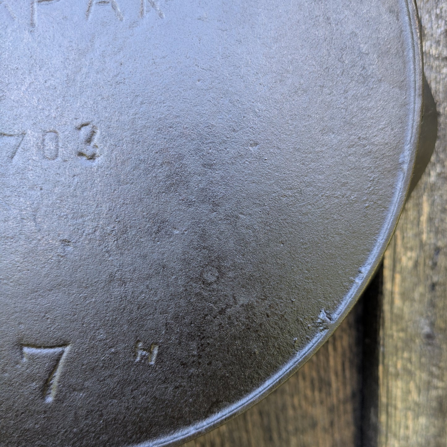 Wapak #7 Early Logo Cast Iron Skillet 703 with Heat Ring
