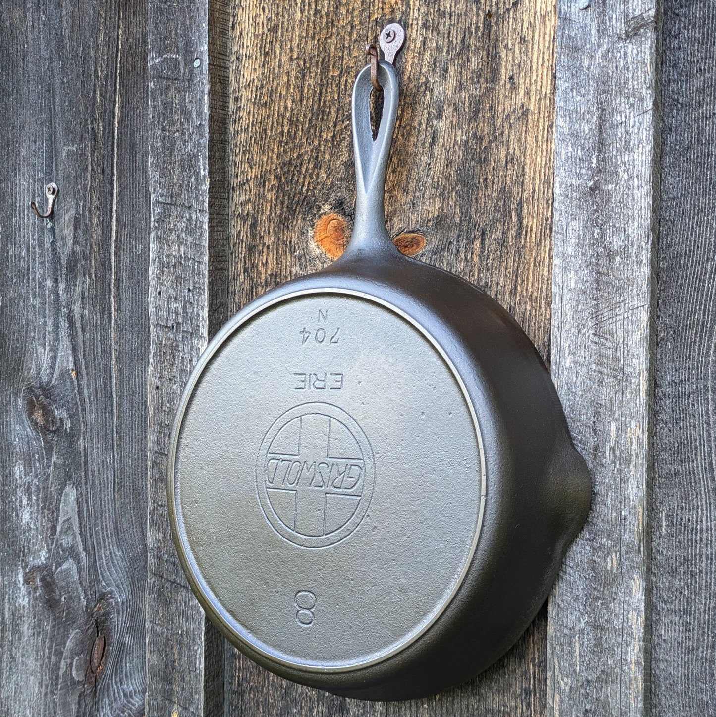 Antique Griswold #8 Slant Erie Cast Iron Skillet 704