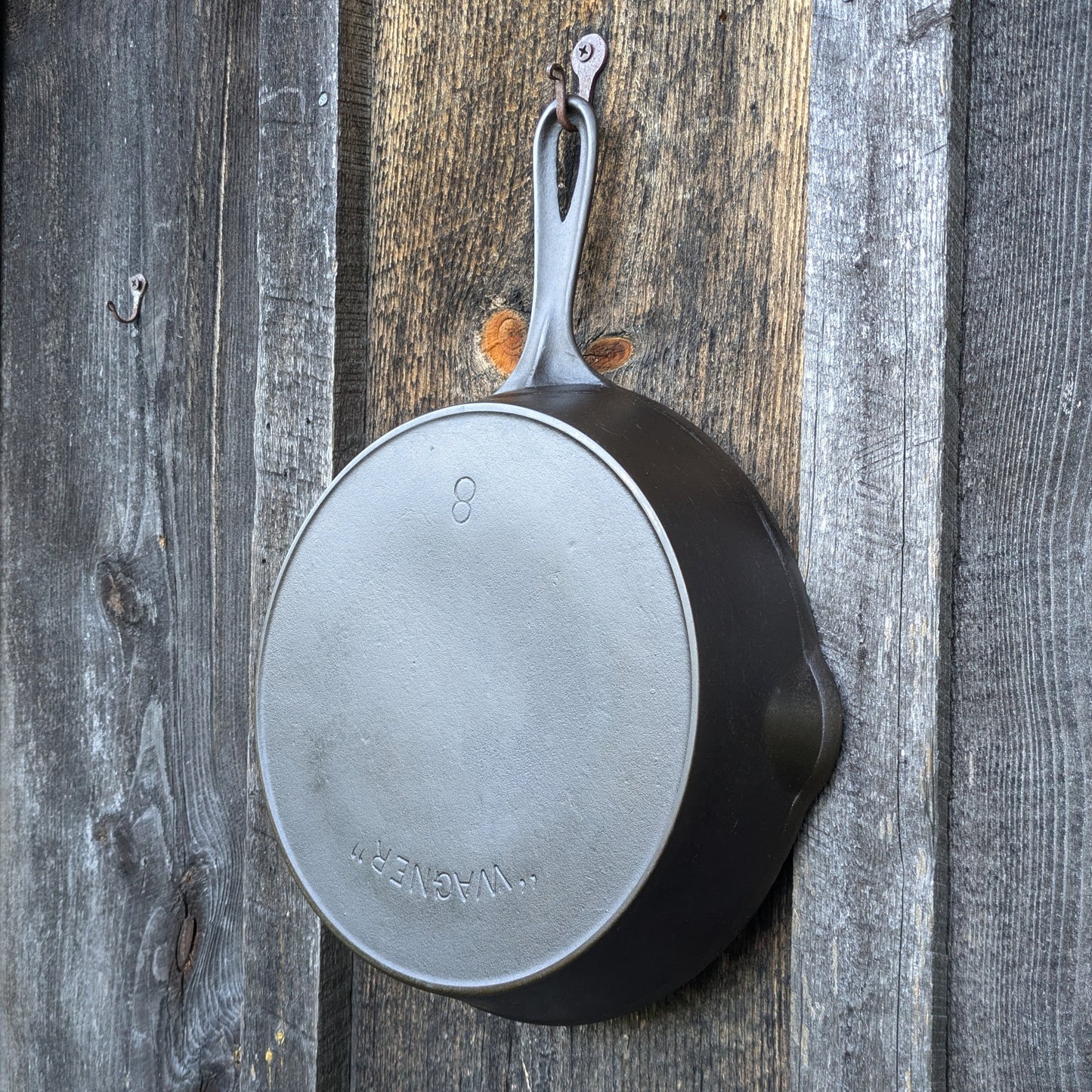 Antique "Wagner"Early Arc Logo #8 Cast Iron Skillet with Heat Ring