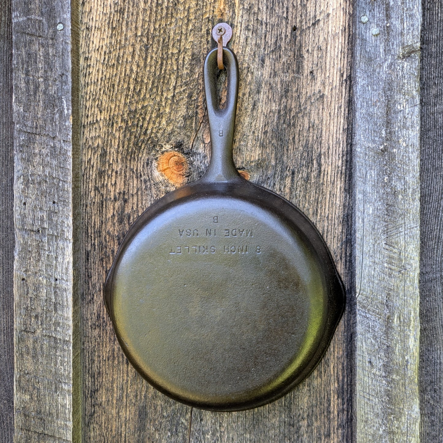 Vintage Unmarked Wagner Ware Cast Iron Skillets Size #3, #5, & #7