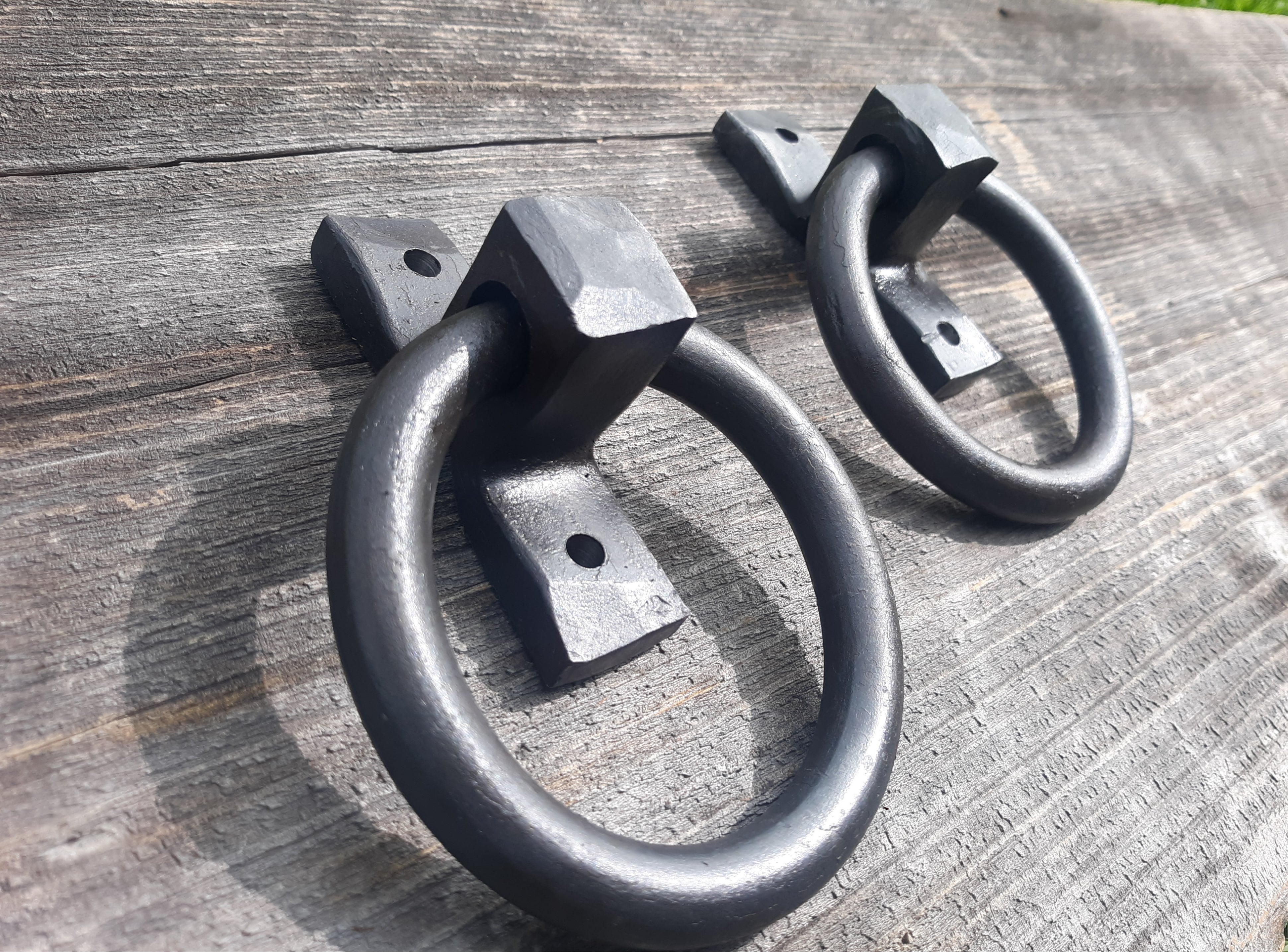 Set of 2 Round Ring Hand Forged Handles, Door Pulls, Door Knockers, Ti –  The Forge at Pleasant Valley Farm