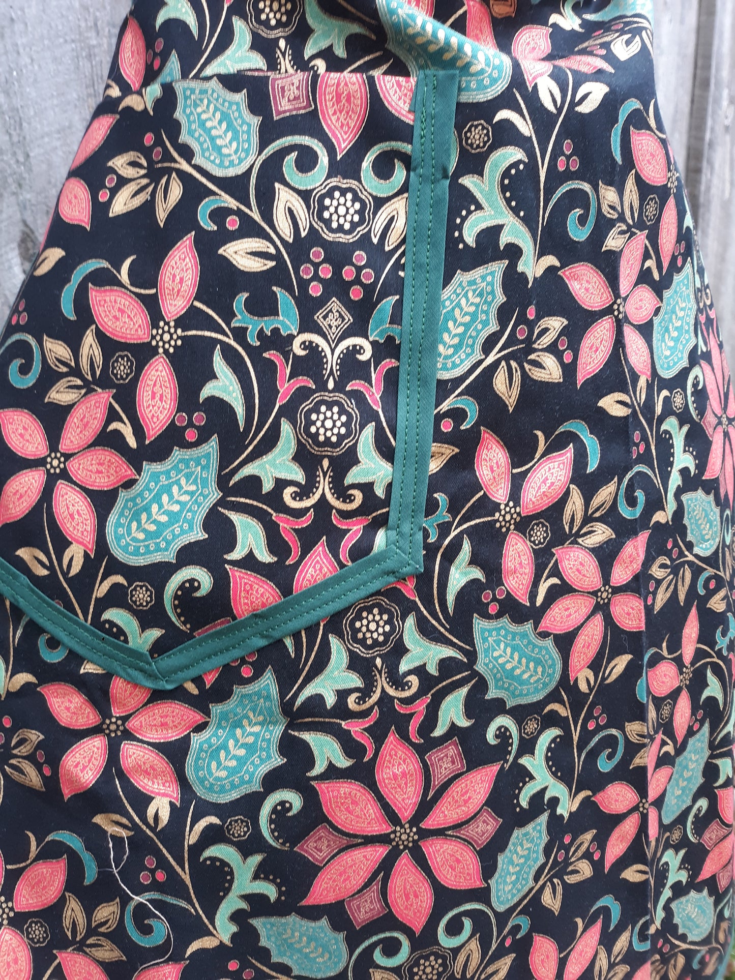 Perfect Poinsettia Holiday Apron