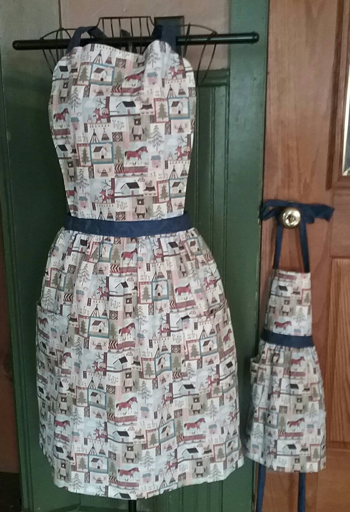Animal Adventures Mommy & Me Apron Set.