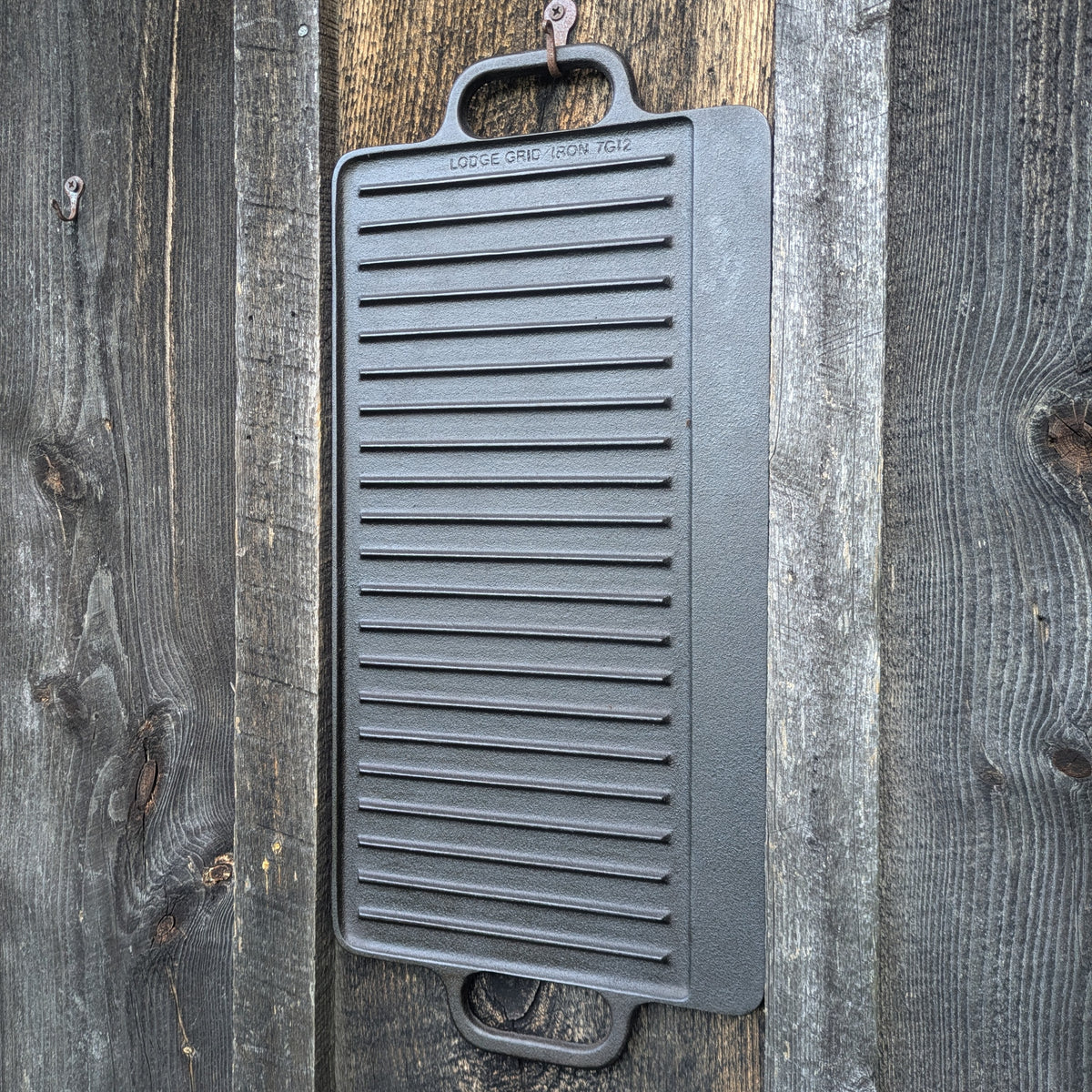 Vintage Lodge Cast Iron Reversible Griddle Grill 7G12