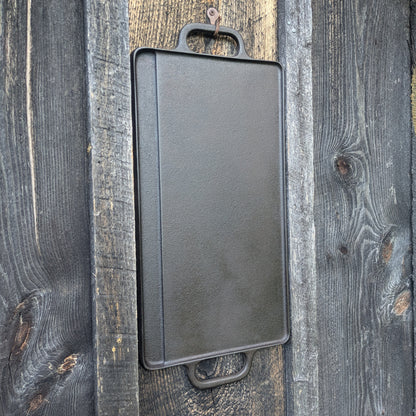 Vintage Lodge Cast Iron Reversible Griddle Grill 7G12