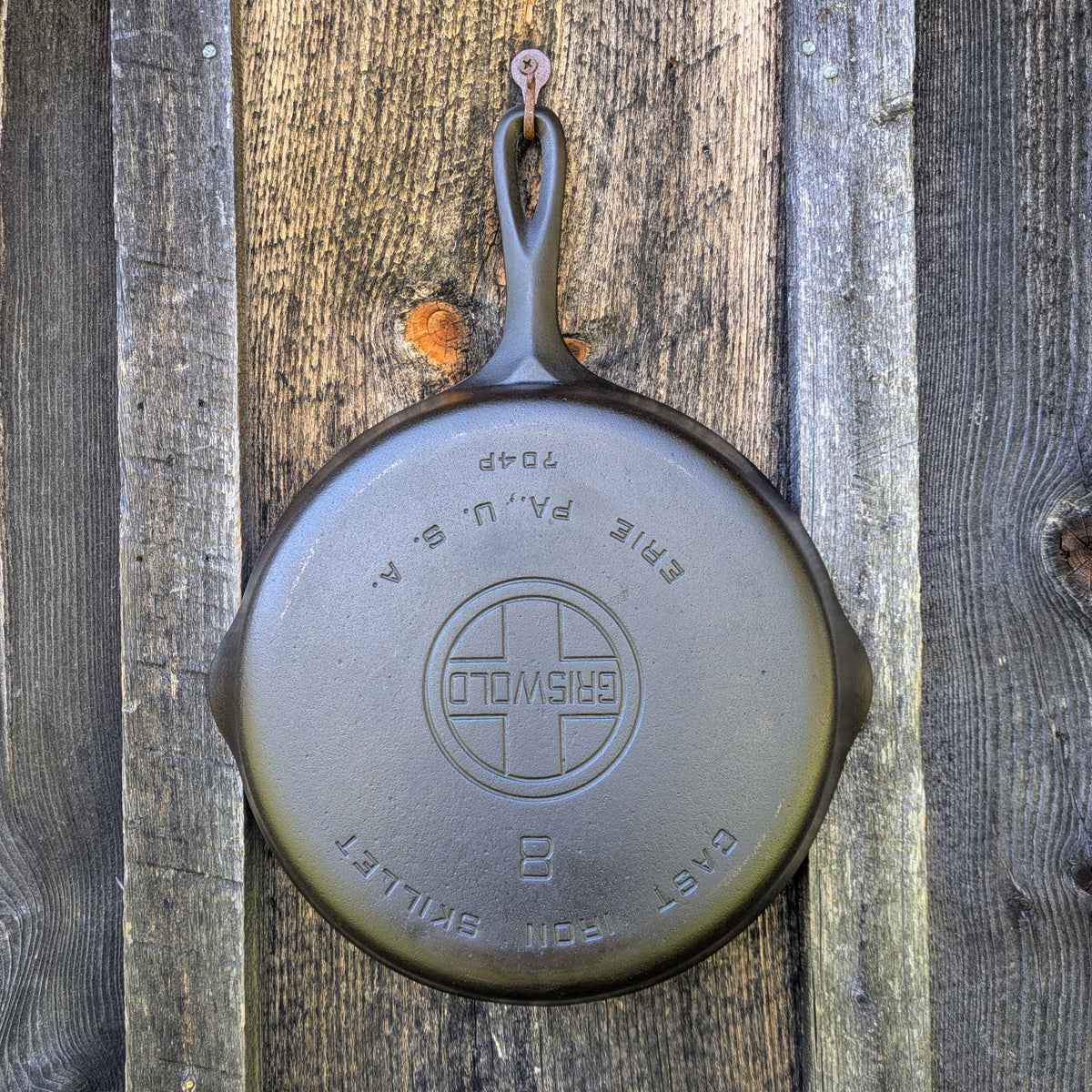 Griswold #8 Large Block Logo Cast Iron Skillet Smooth Bottom 704 P