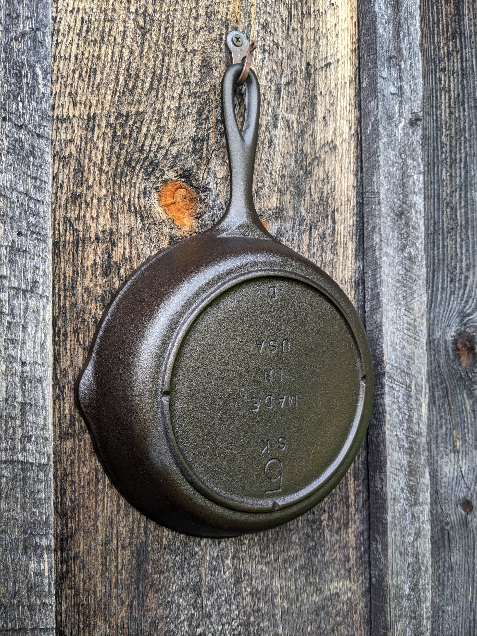 Cast Iron Cookware SK USA D No 5 Skillet #52 – TheDepot.LakeviewOhio